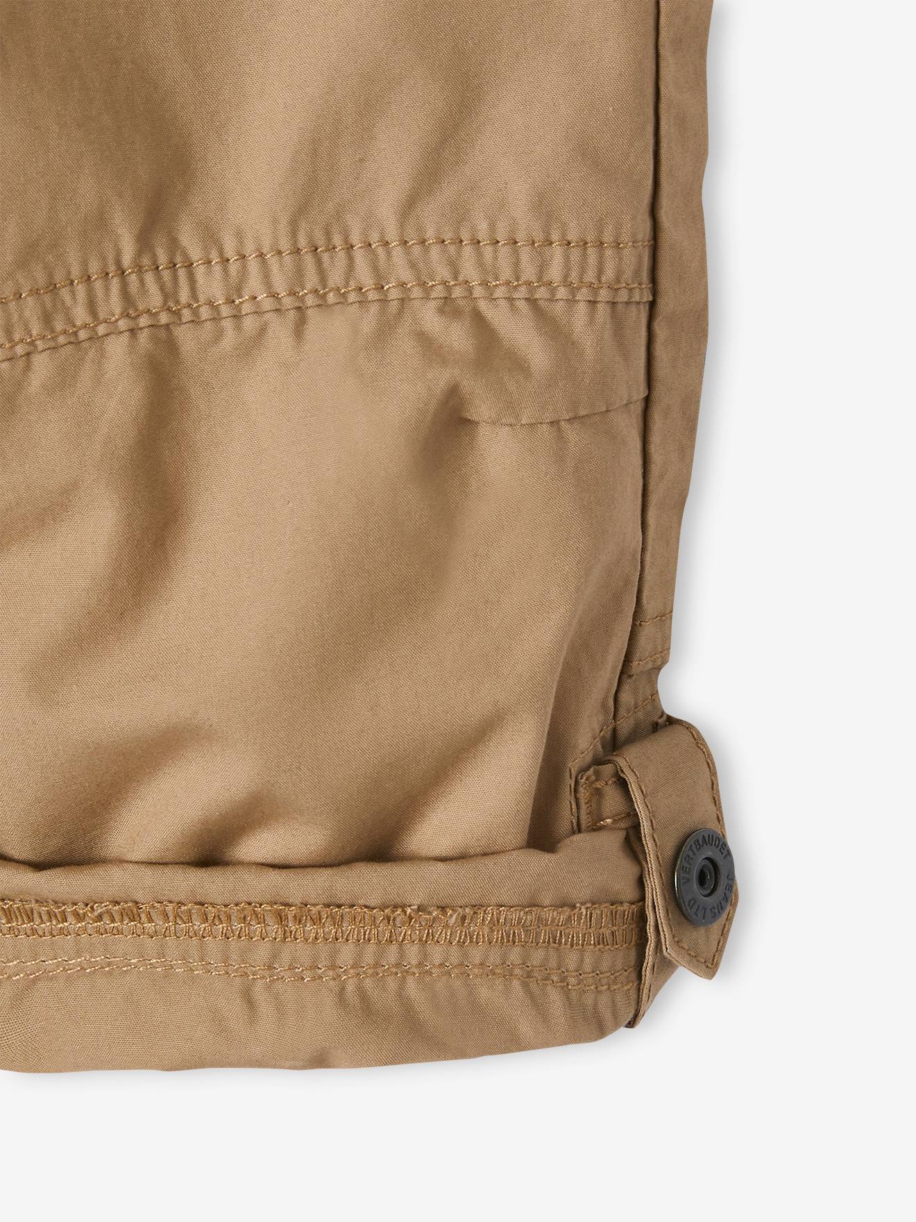 Calça cargo bege que se transforma em bermuda para meninos