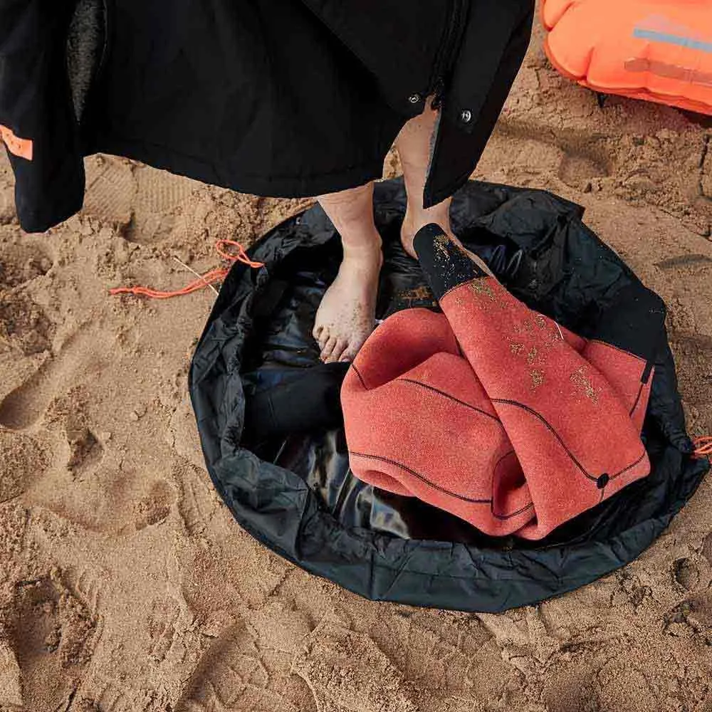 Zone3 Wetsuit Wickelmatte Tasche