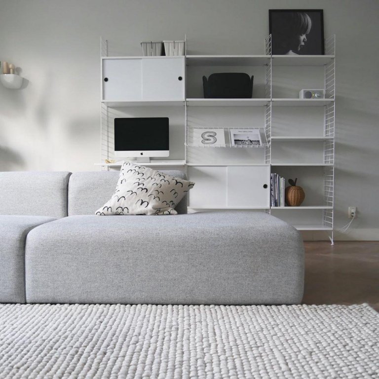 String Furniture Kast met schuifdeur 78 x 30 x 42 cm walnoot