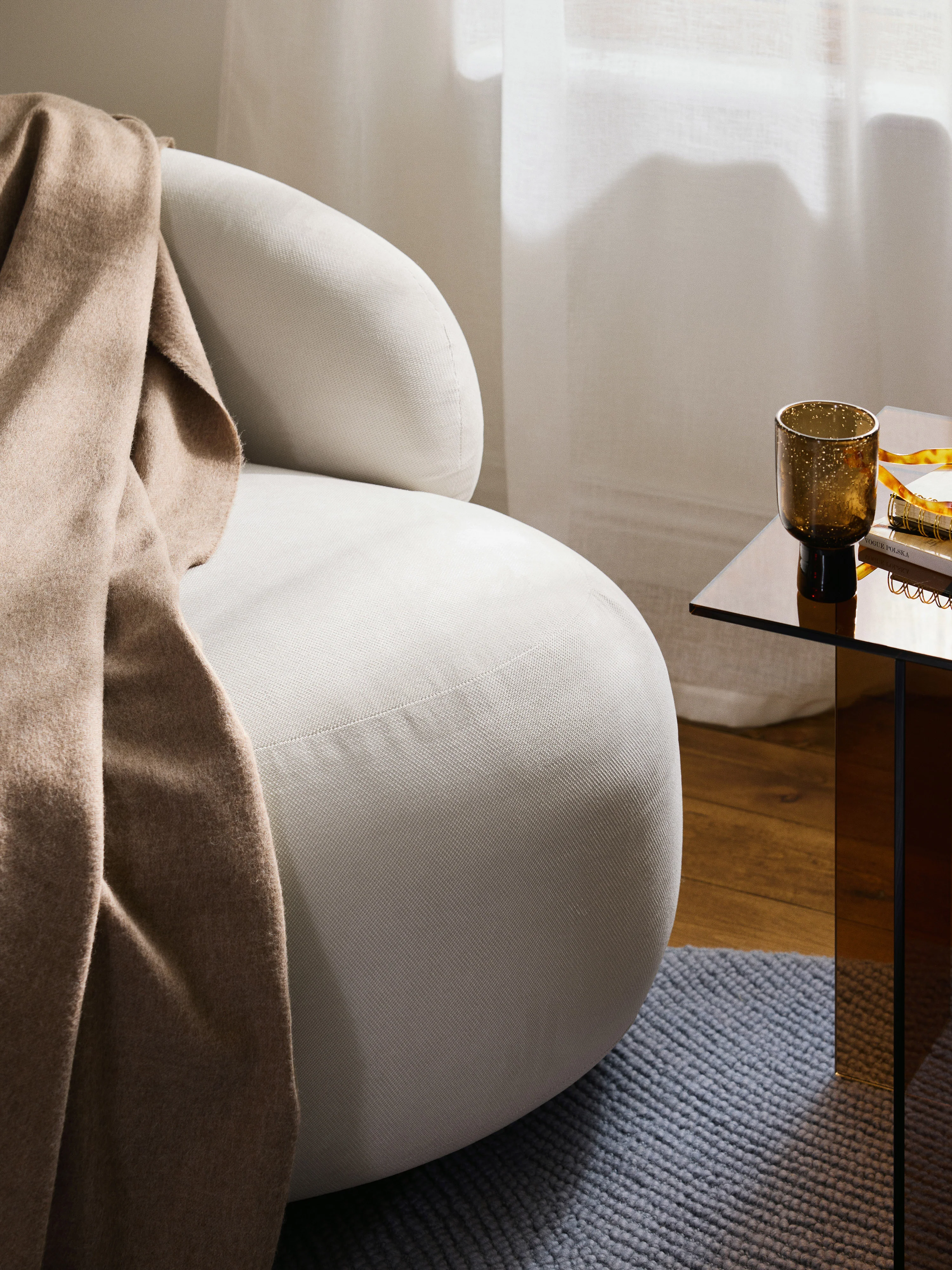 Niervormige loungefauteuil Alba