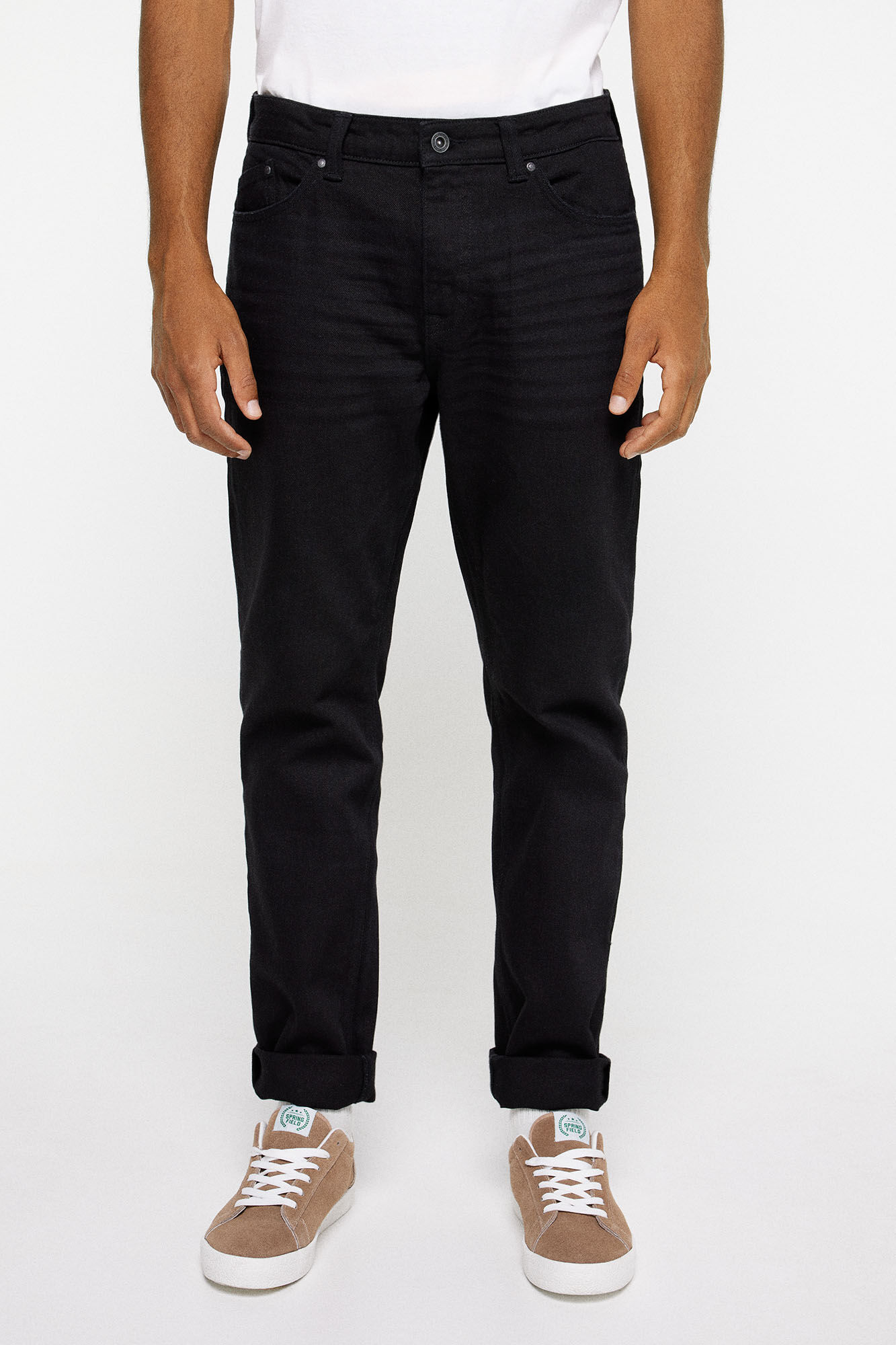 calça jeans preta normal