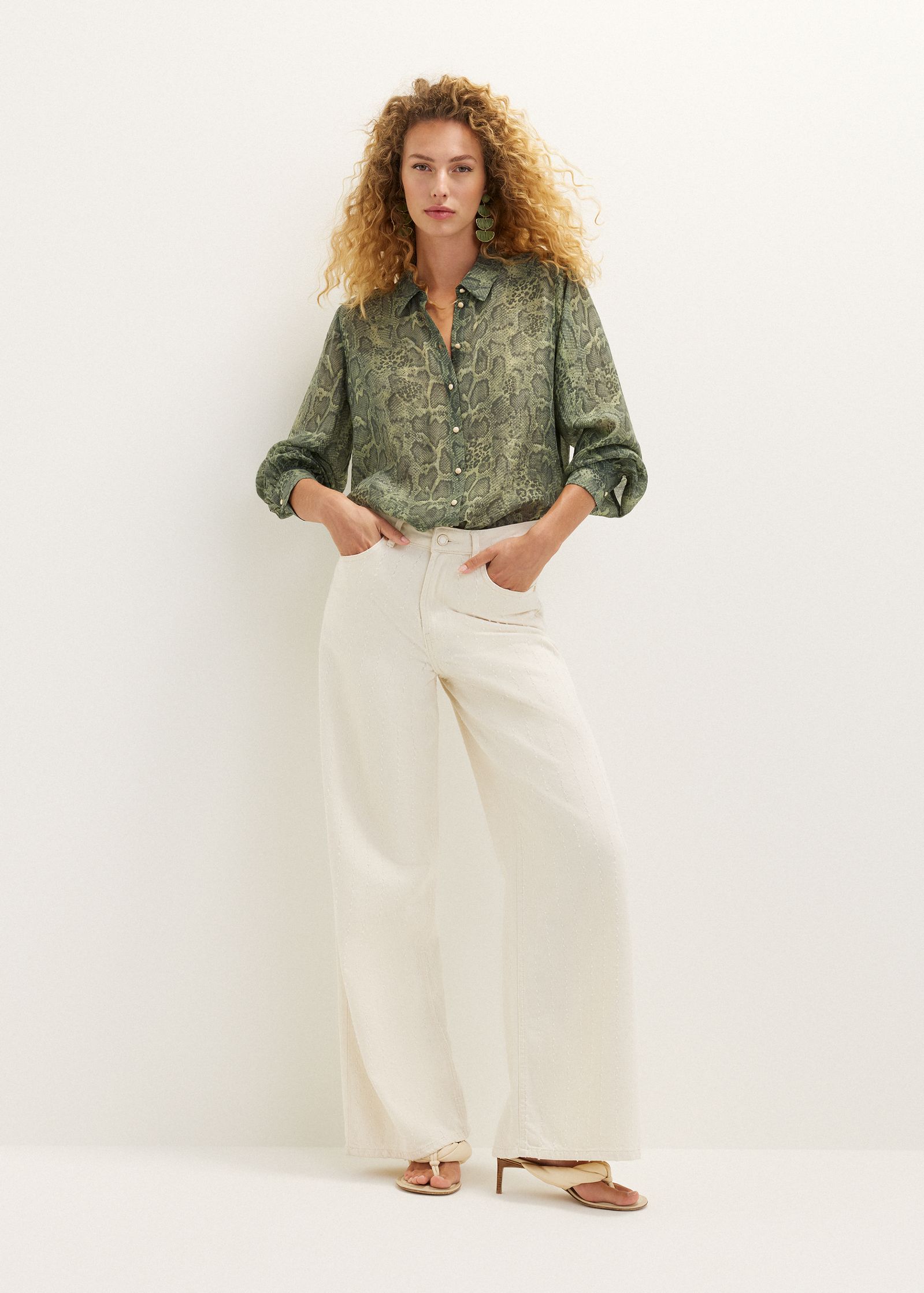 Blouse met slangenprint