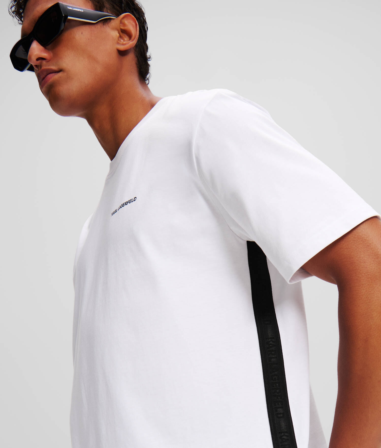 T-SHIRT AVEC GALON À LOGO KARL