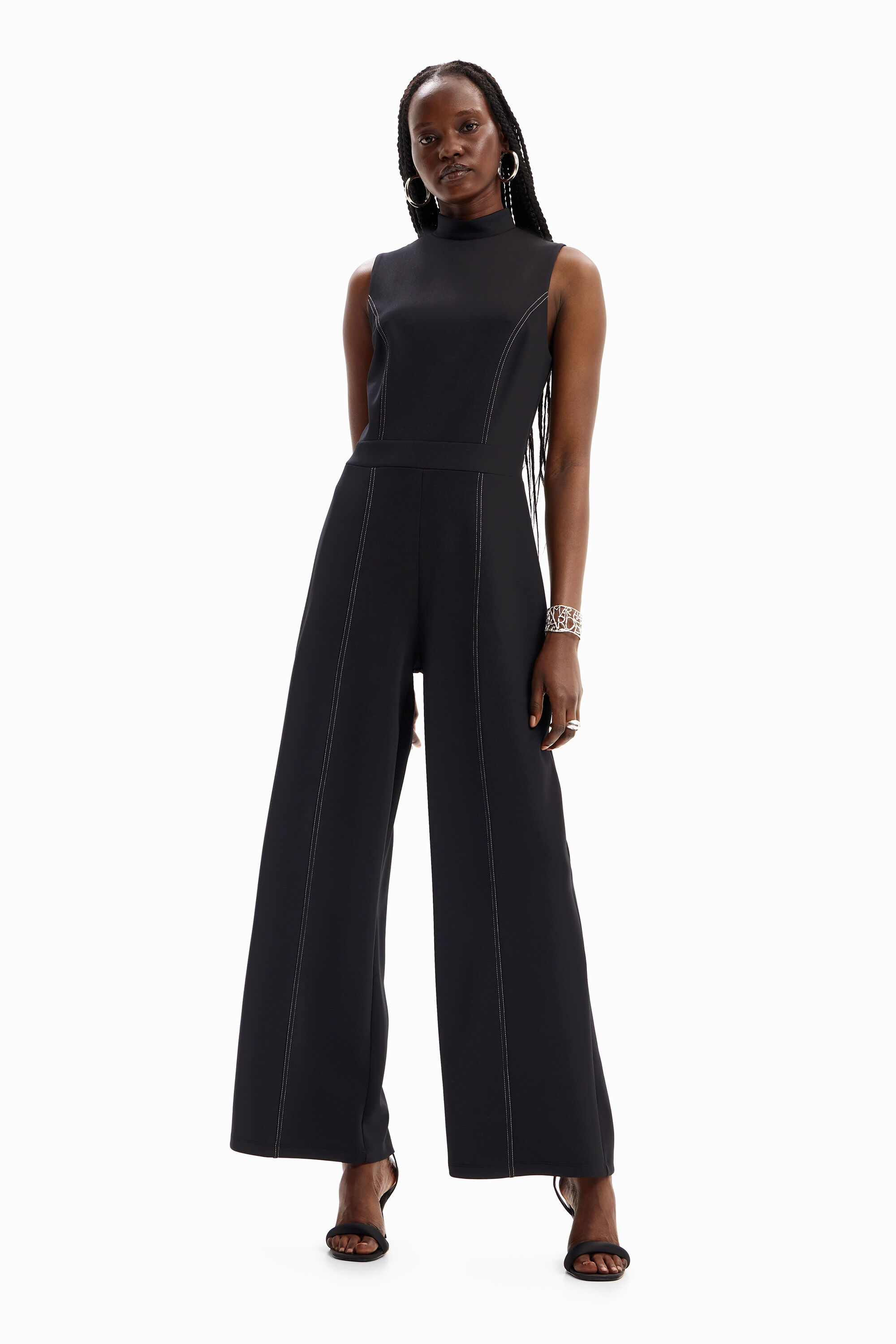 Calça culote única com costura
