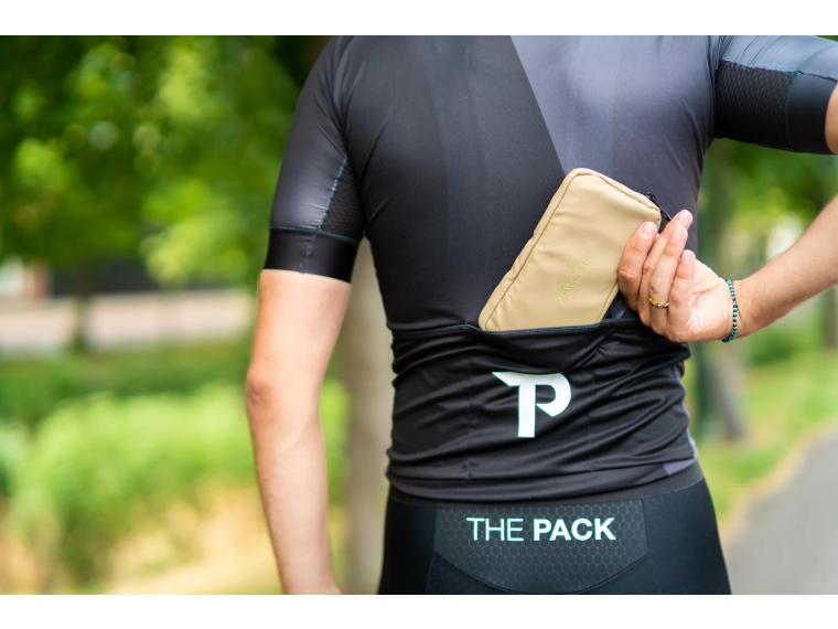 The Pack Essentials Case Basic