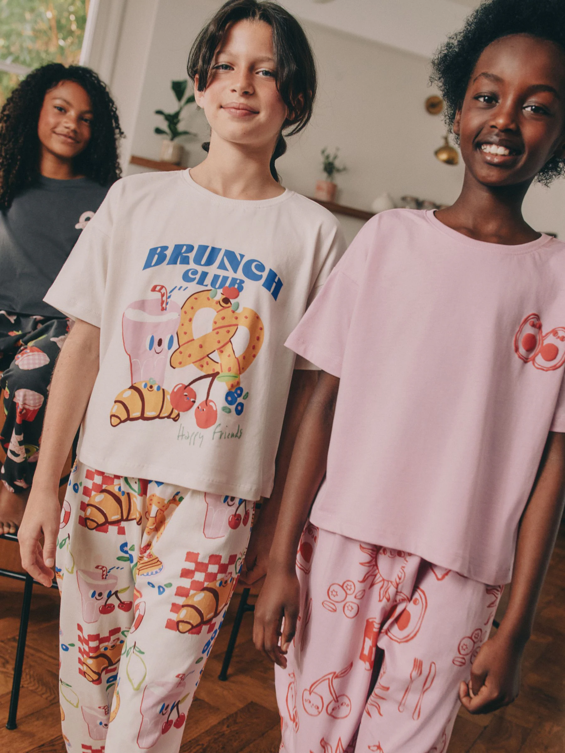 Brunch Club - Verpakking van 3 pyjama's met joggingbroek (3 - 16 jr)