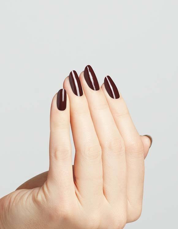 OPI Nail Lacquer Complimentary Wine NLMI12 15ml