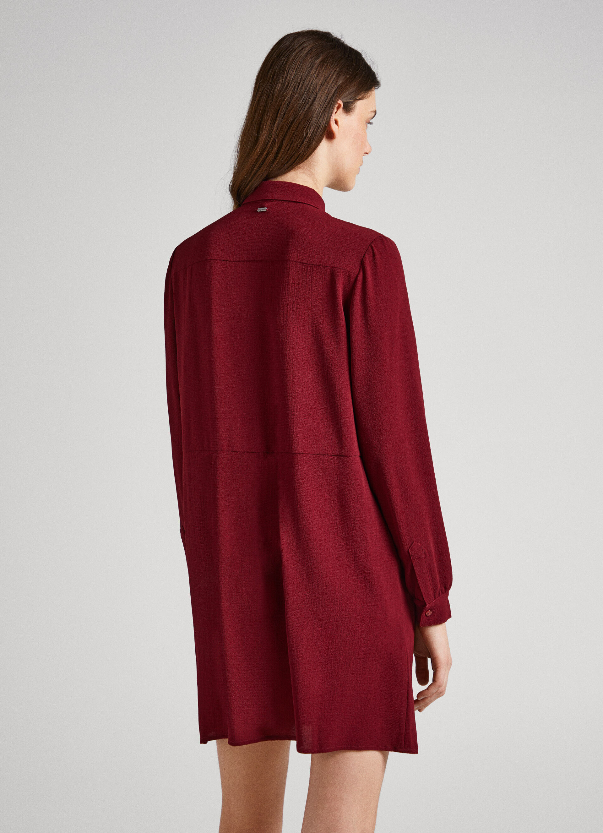 VESTIDO CAMISA DE CREPE - vermelho borgonha