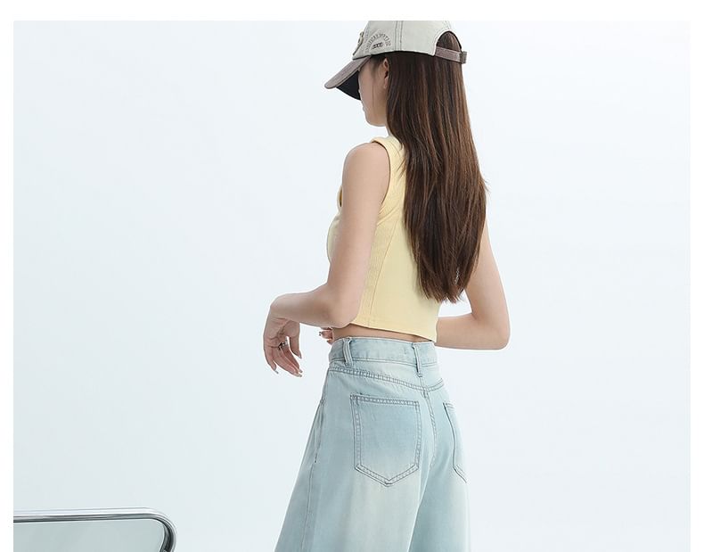Faiar - High Rise Washed Wide Leg Jeans (diverse designs)