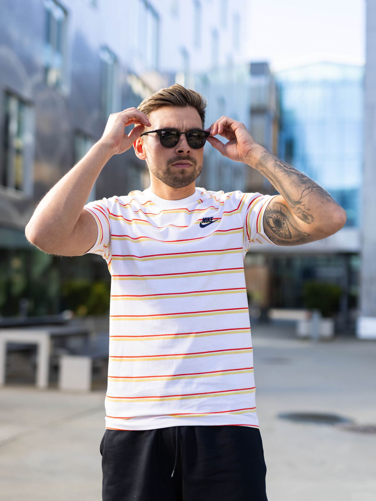 Sportswear Club Stripe Tee
