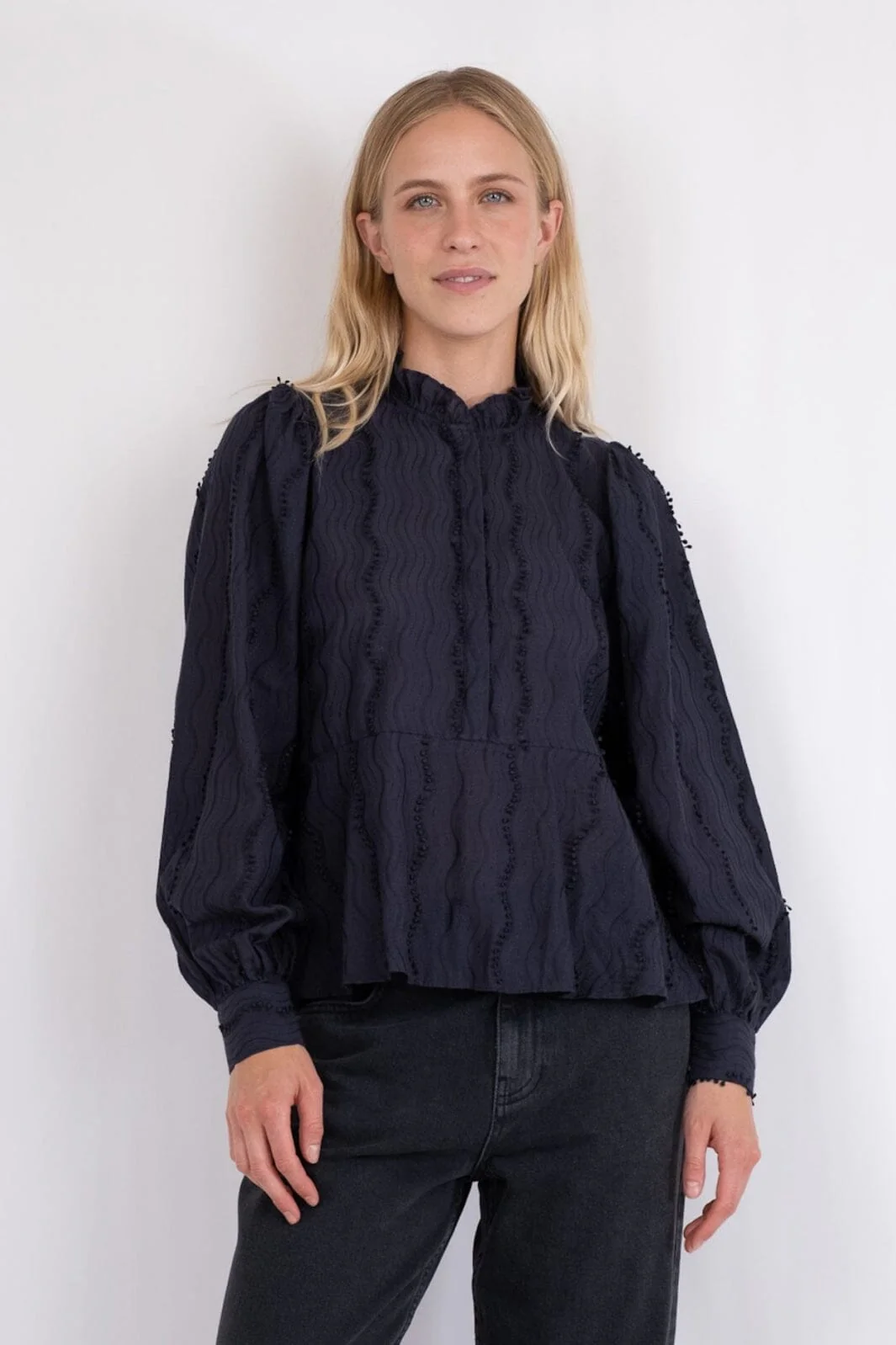 Neo Noir Benito Wave Blouse