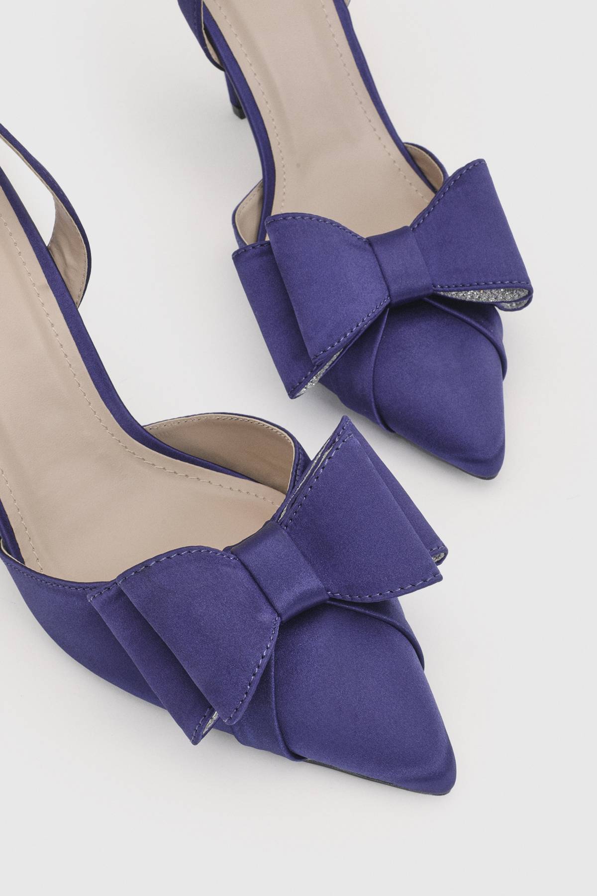 Coast Escarpins Stiletto À Bride Arrière En Satin Avec Nœud Tamara Coupe Large