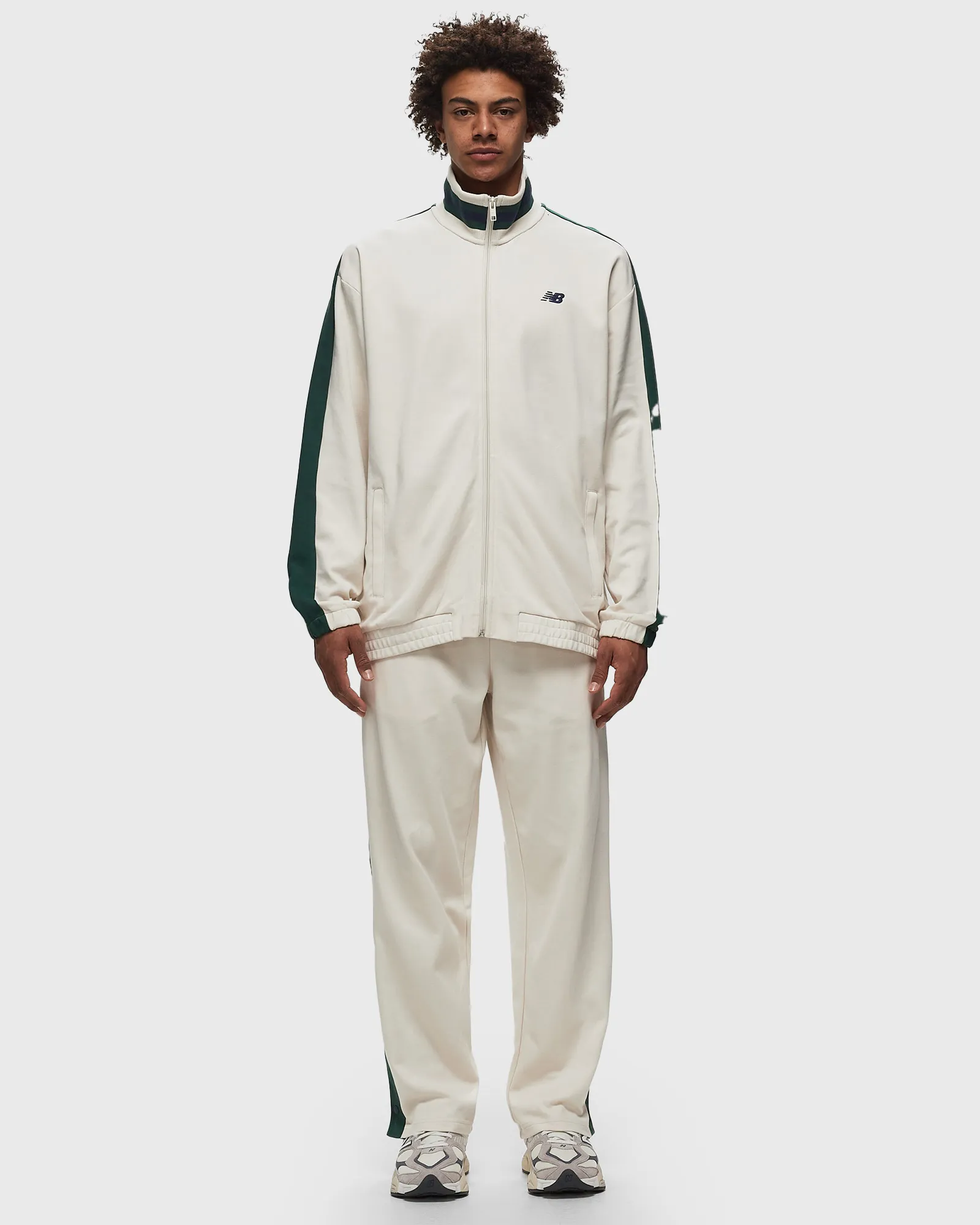 Jaqueta New Balance Sportswear Greatest Hits com zíper completo