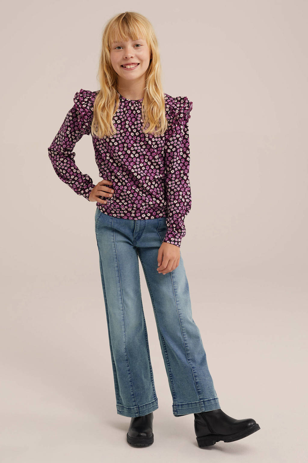 WE Fashion gebloemde longsleeve roze/donkerpaars/ecru