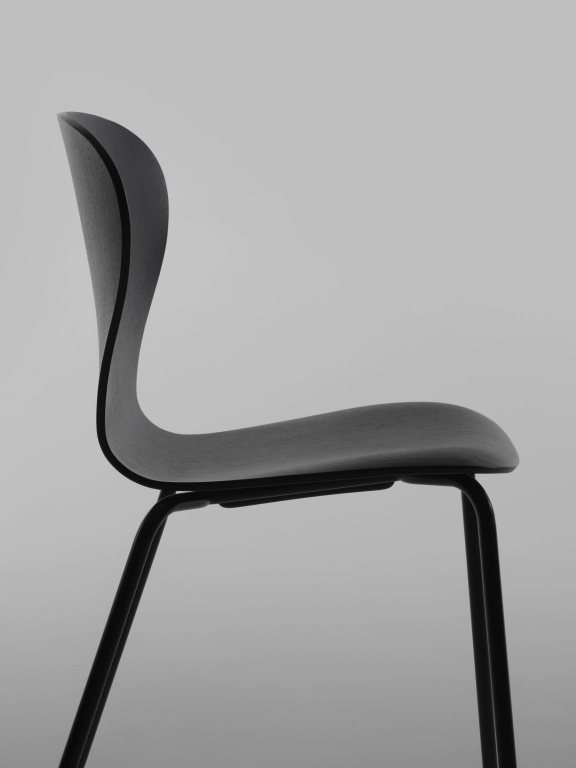 Thonet S220 eetkamerstoel walnoot