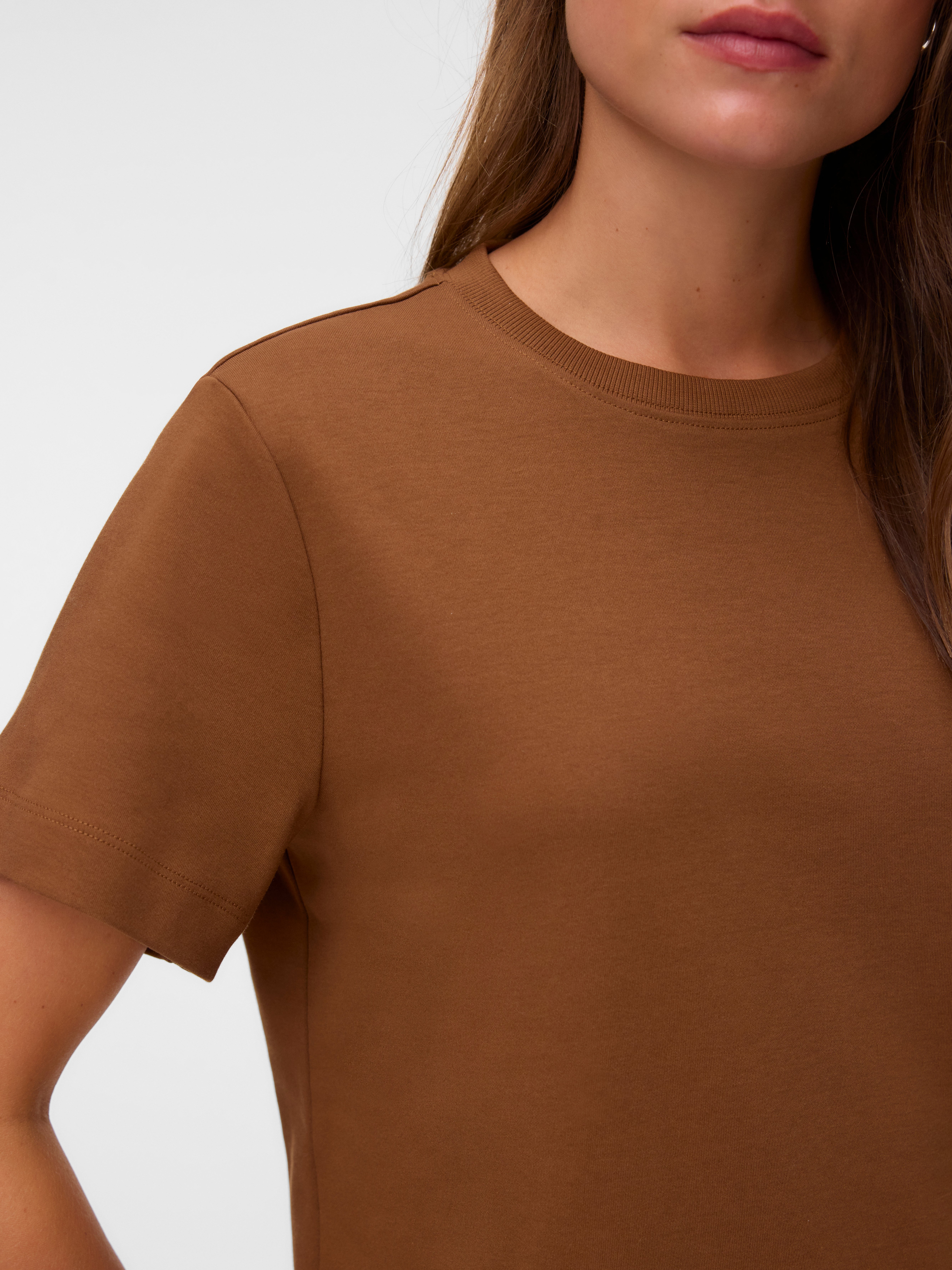 AWNAIMA T-shirts