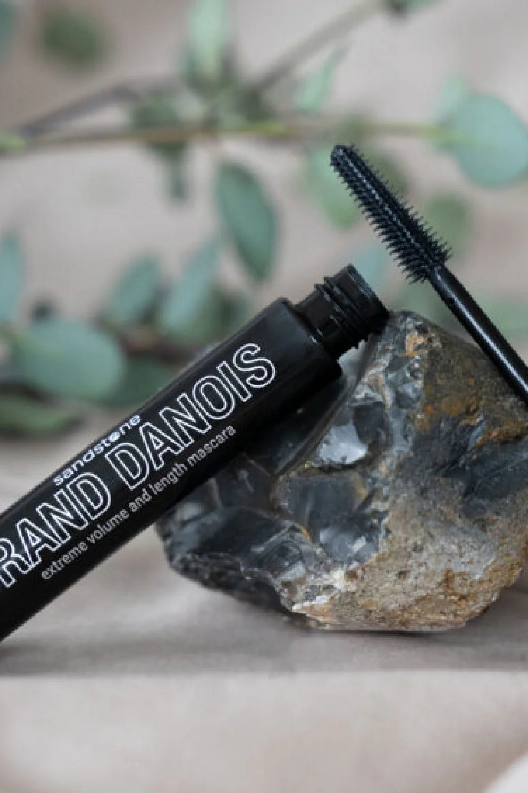 Sandstone Mascara Grand Danois