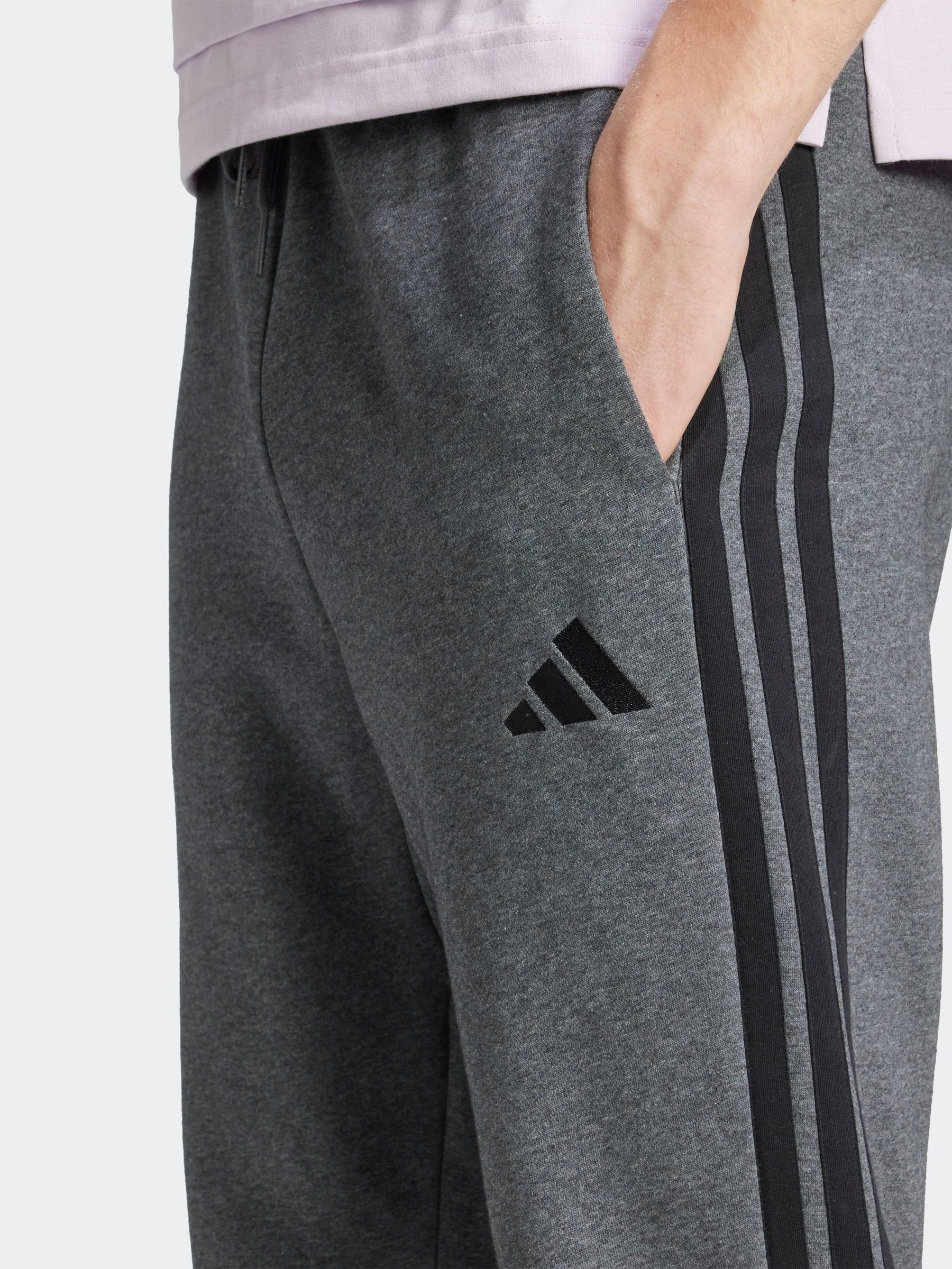 Grijs en zwart - adidas Essentials fleece joggingbroek met 3 strepen