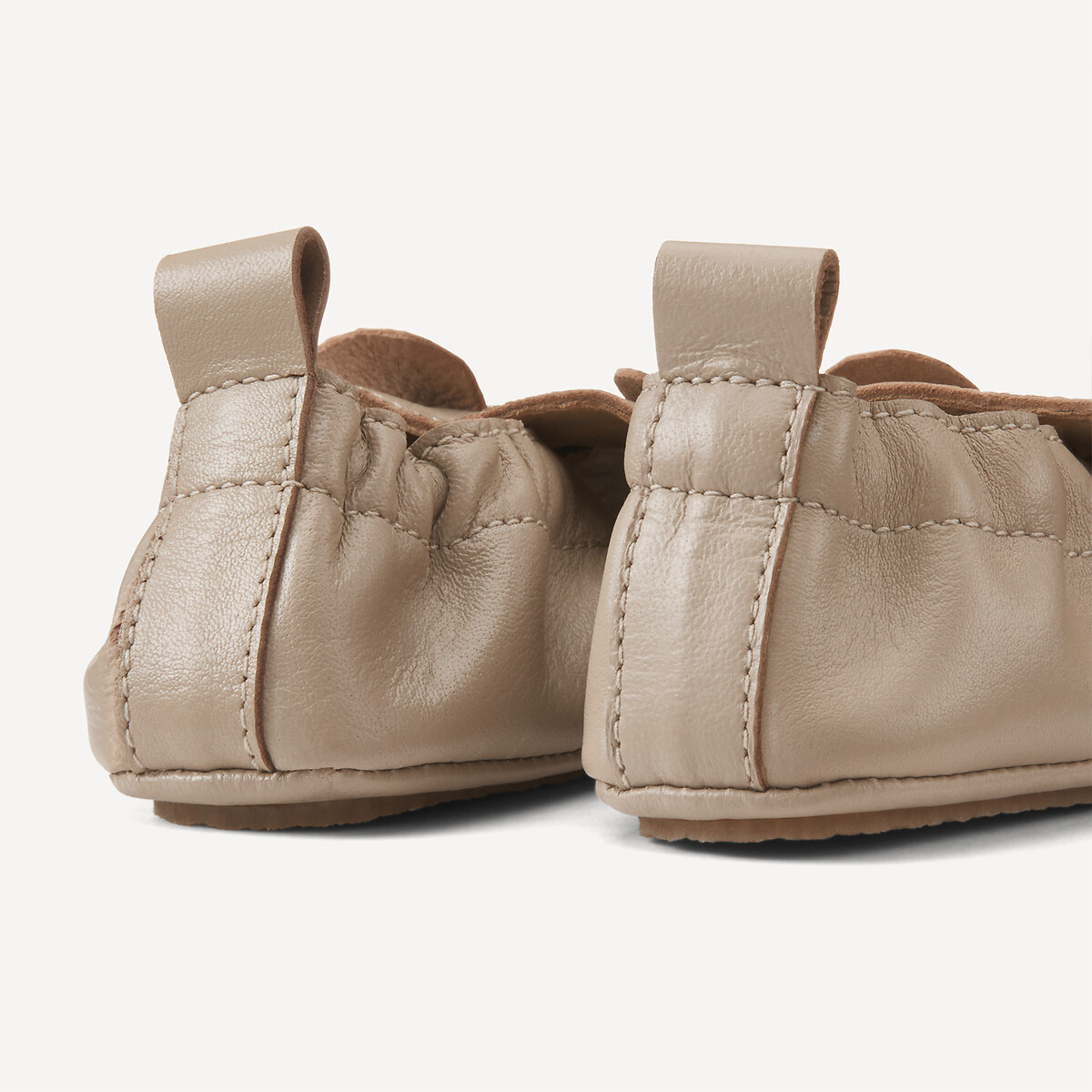 COLEÇÕES LA REDOUTE<br>Pantufas de couro macio