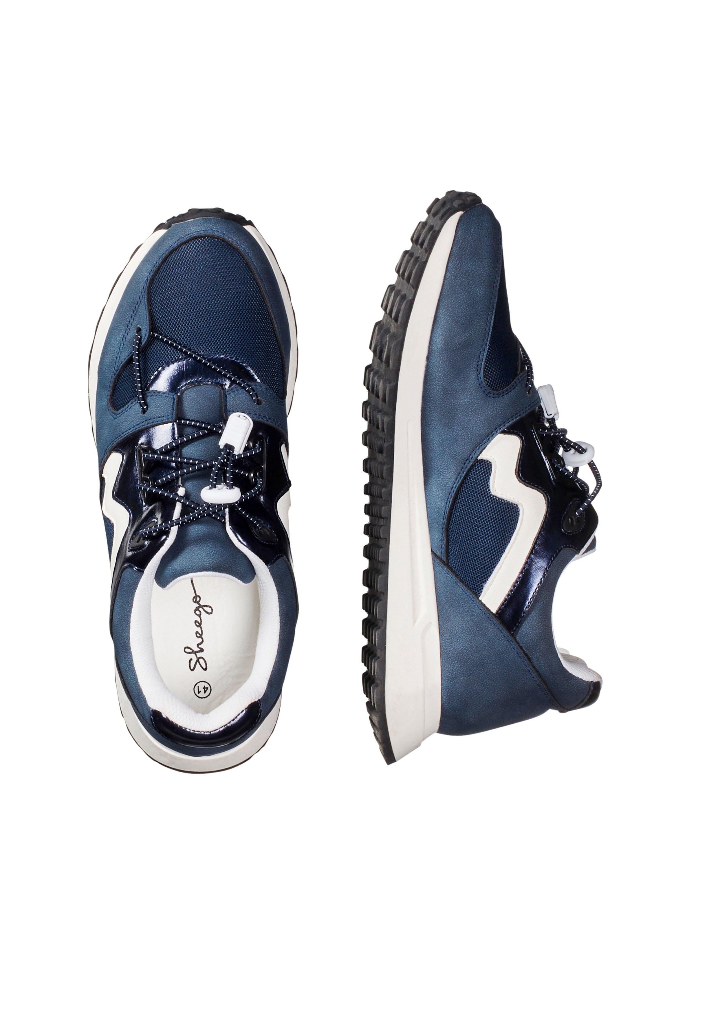 Sneaker mit Details in Glanz- und Veloursoptik