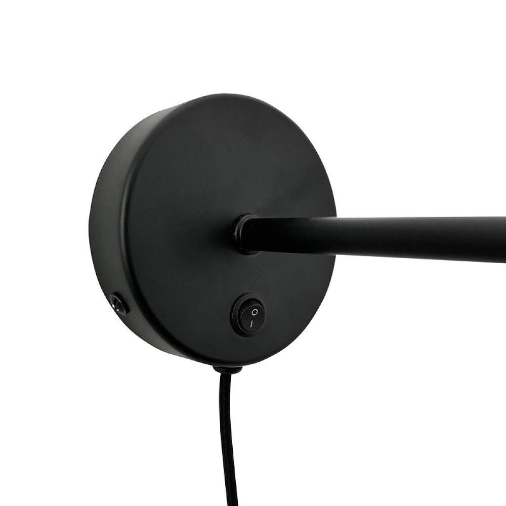VEGGLAMPE DYBERG LARSEN STOKE SVART