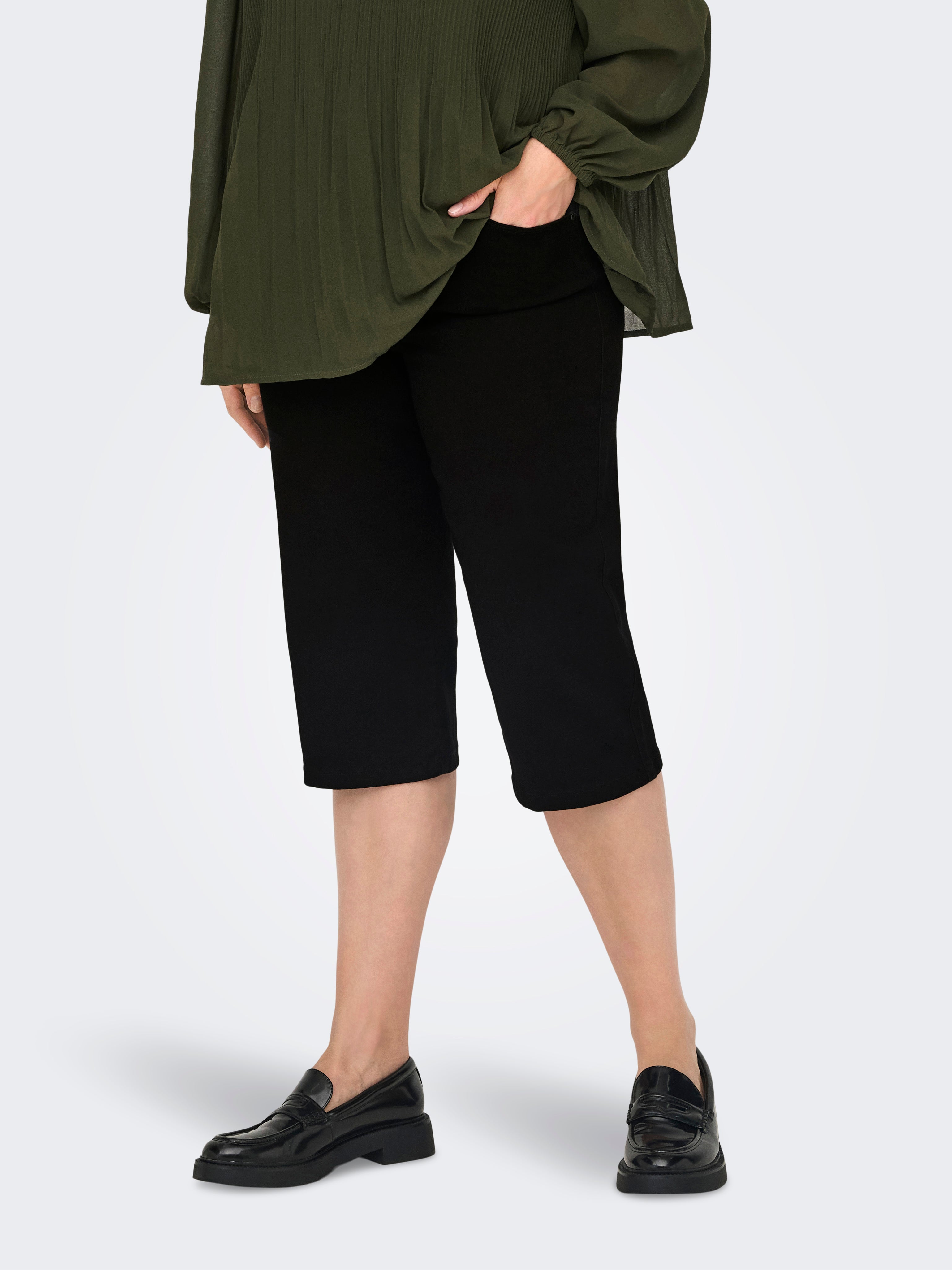CARAUGUSTA Hohe Taille Skinny Fit Jeans-Shorts Black