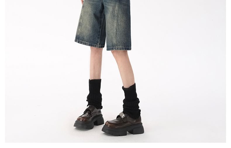 Magimomo - Mid Rise Washed Denim Shorts