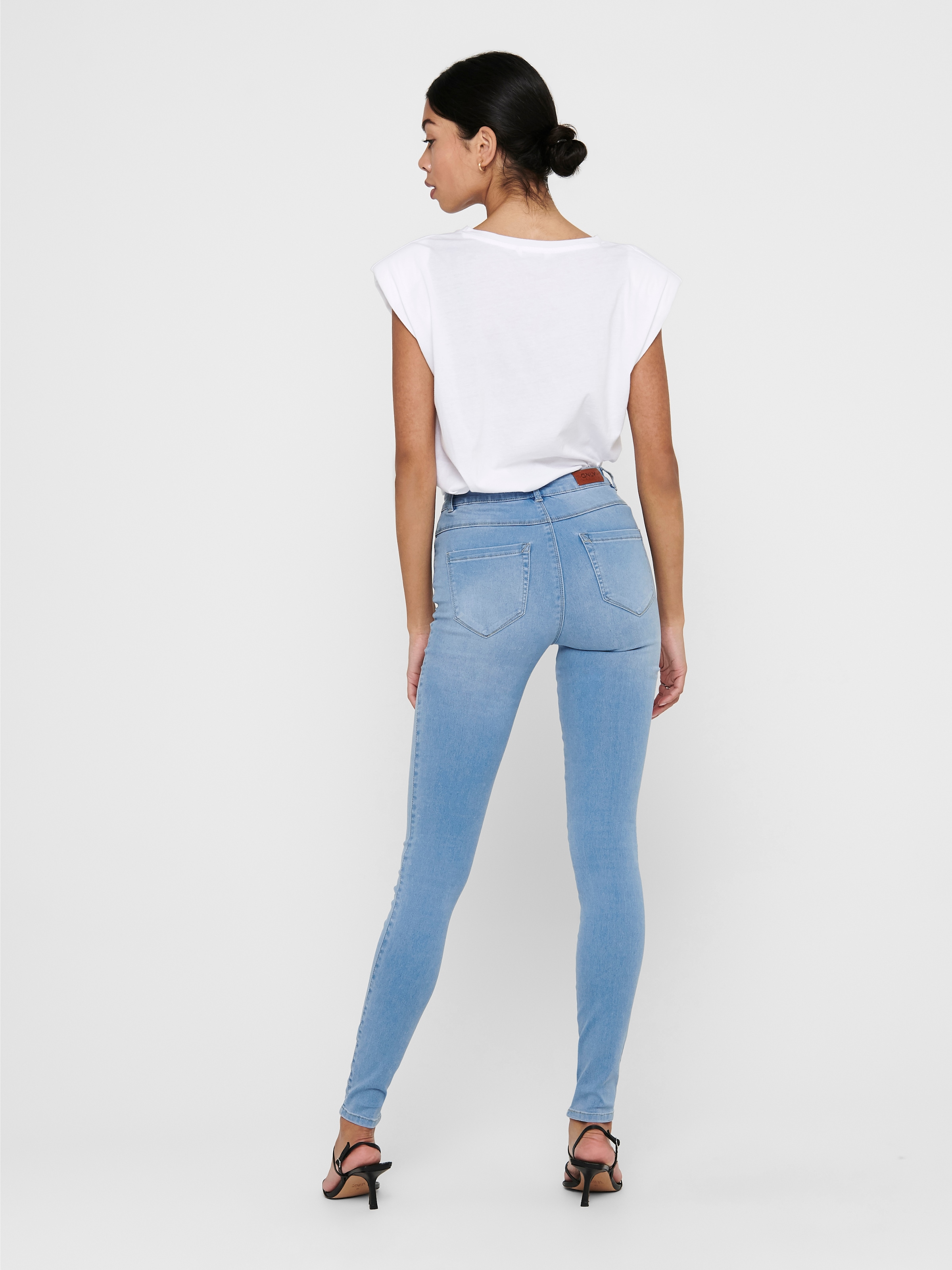 ONLY High-waist-Jeans »ONLROYAL – Skinny-Jeans mit hoher Taille und Abriebeffekt«, skinny fit, casual, Denim, Baumwollmischung, Eingrifftaschen