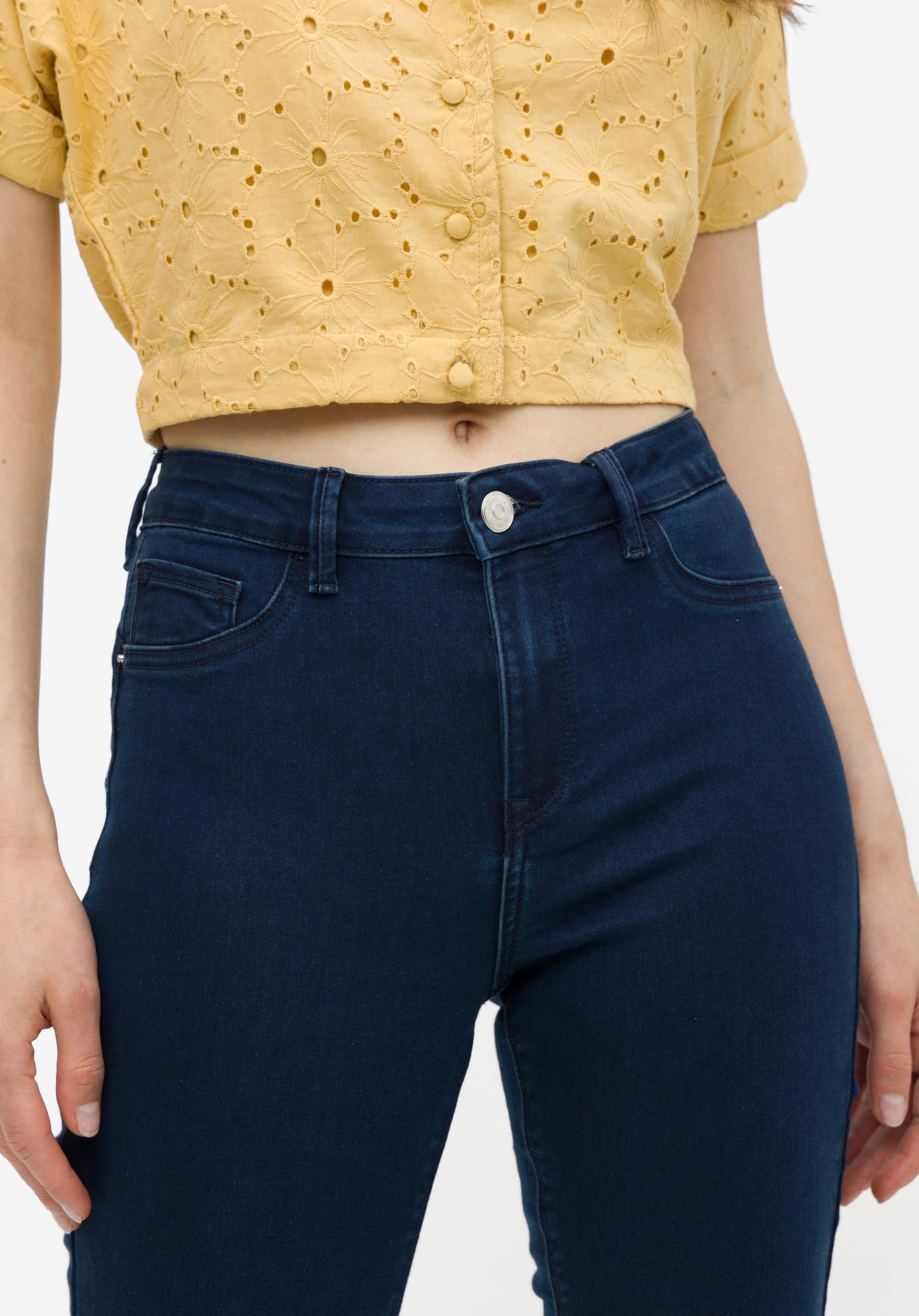 Jeans Light Push-up Skinny Cintura Média