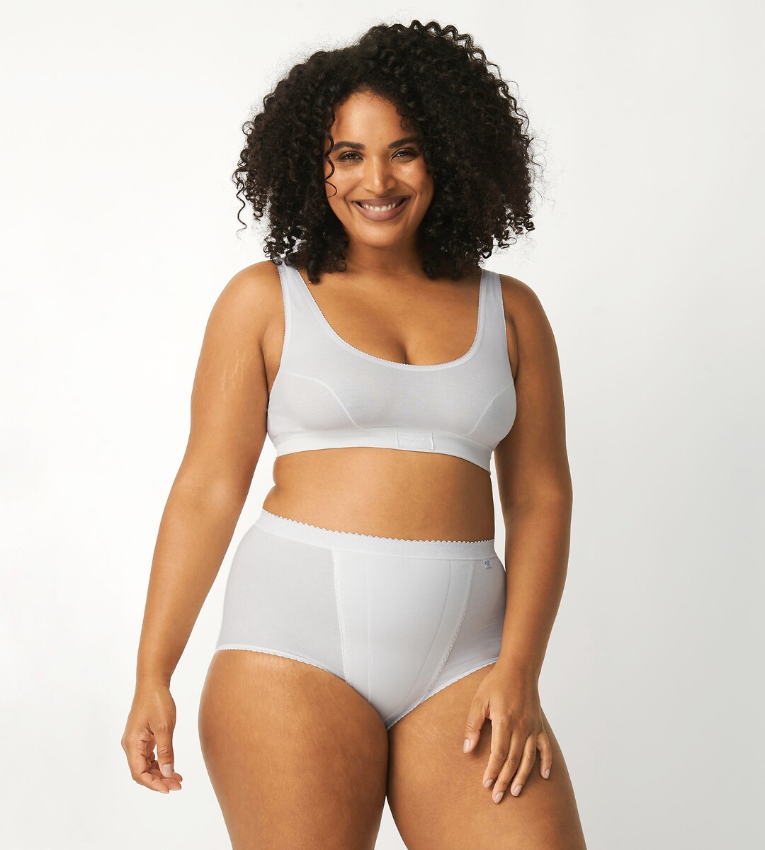 SLOGGI<br>Conjunto de 2 calcinhas maxi que modelam a barriga