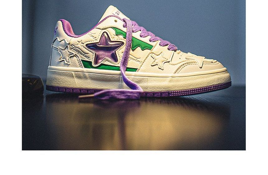 Deepwood - Sneakers met sterrenapplicatie