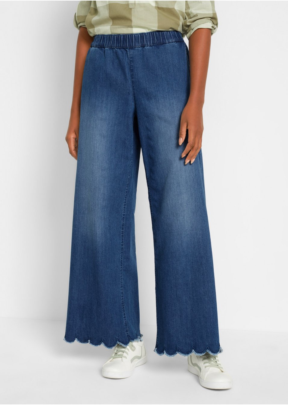 Jean extra large avec base ondulée et taille confortable