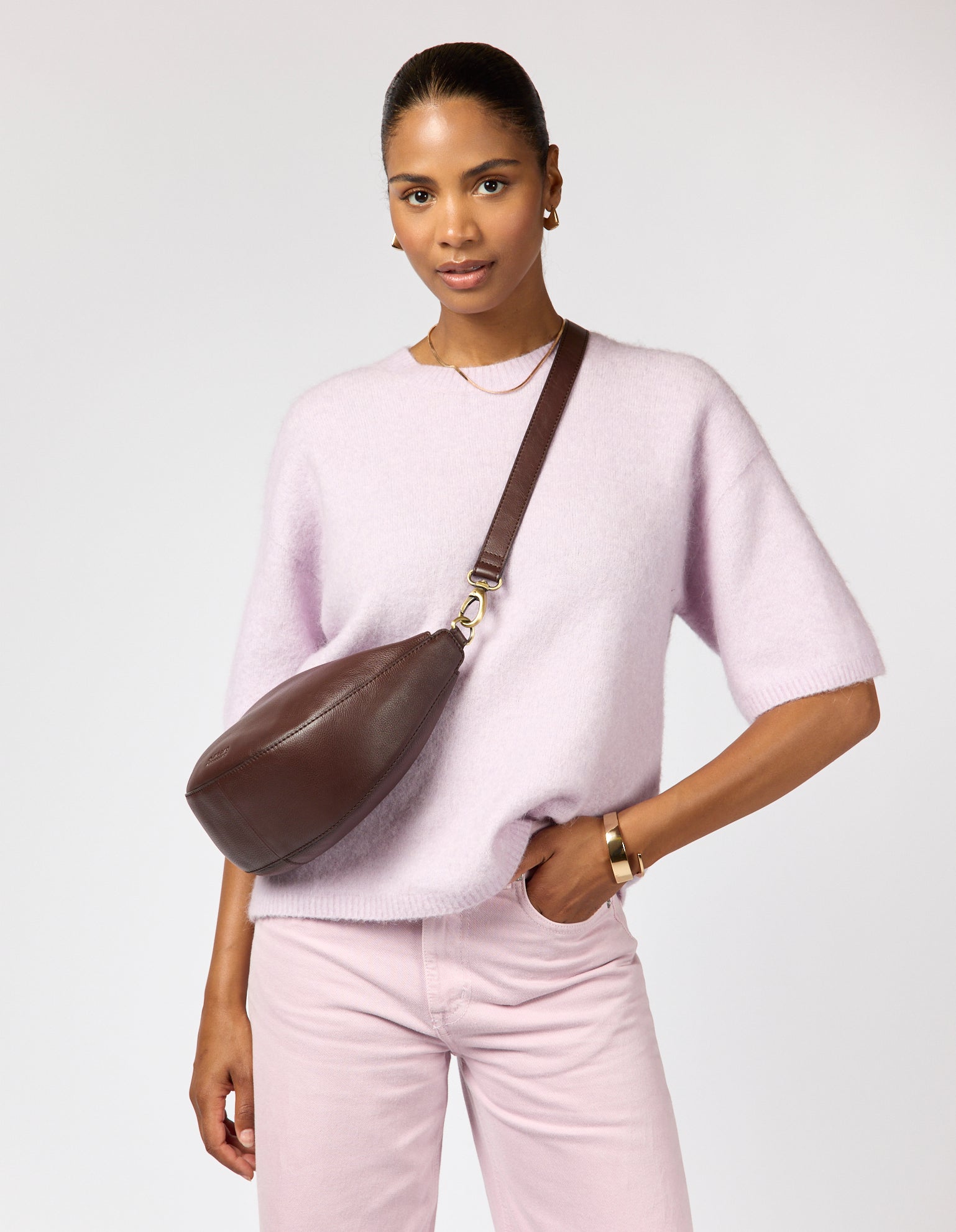 Leo Twisted Handle - Chocolate Soft Grain Leather