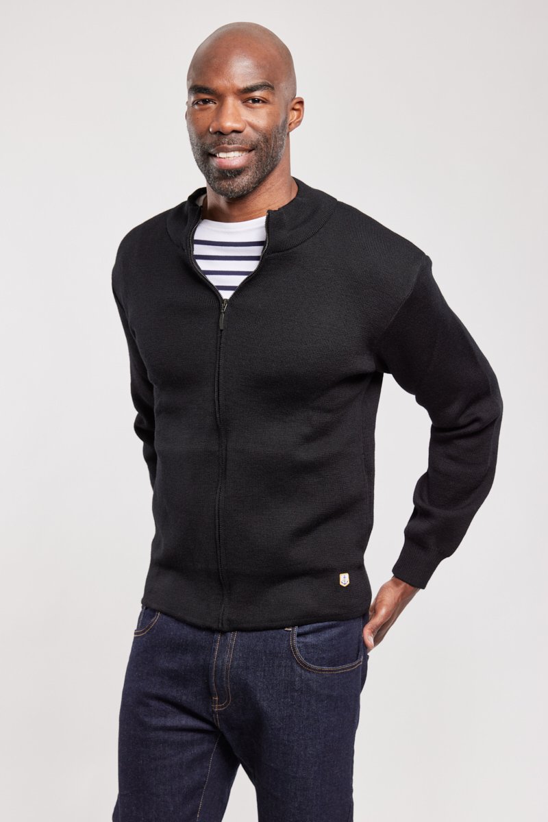 Cardigan 