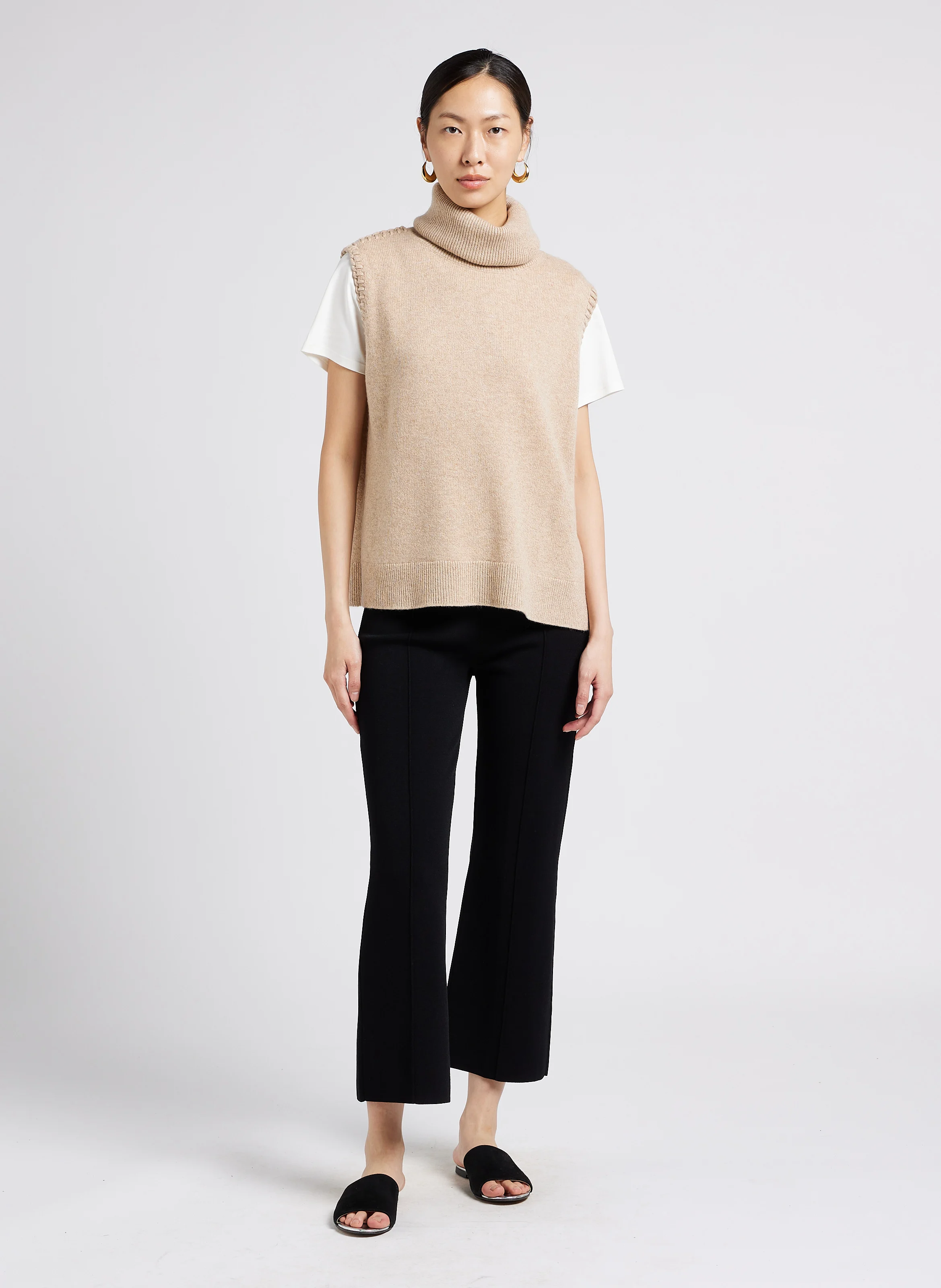TRIM DT TNK VEST - Col roulé sans manches en cachemire | Beige