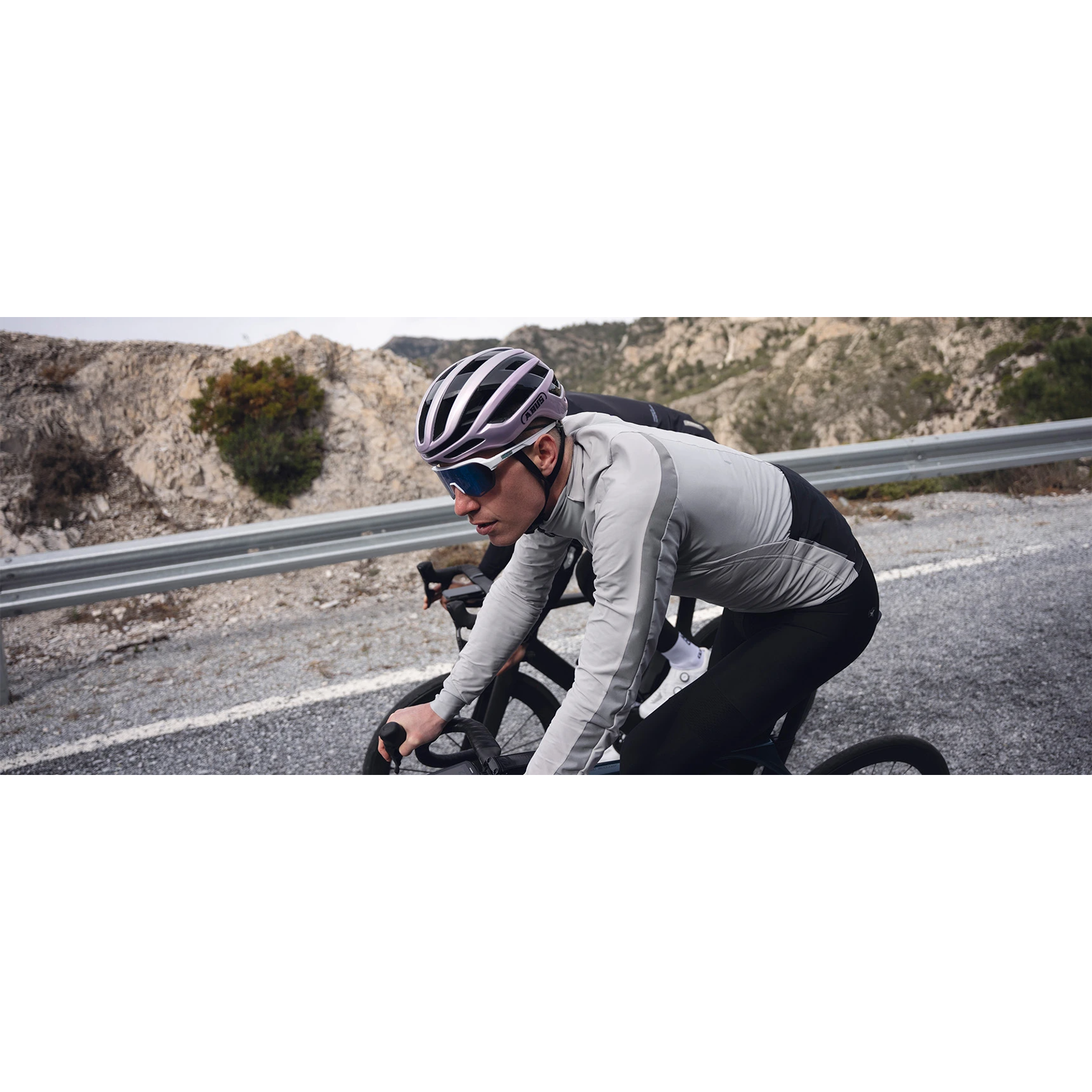 ABUS Airbreaker 2.0 MIPS Racefiets Helm