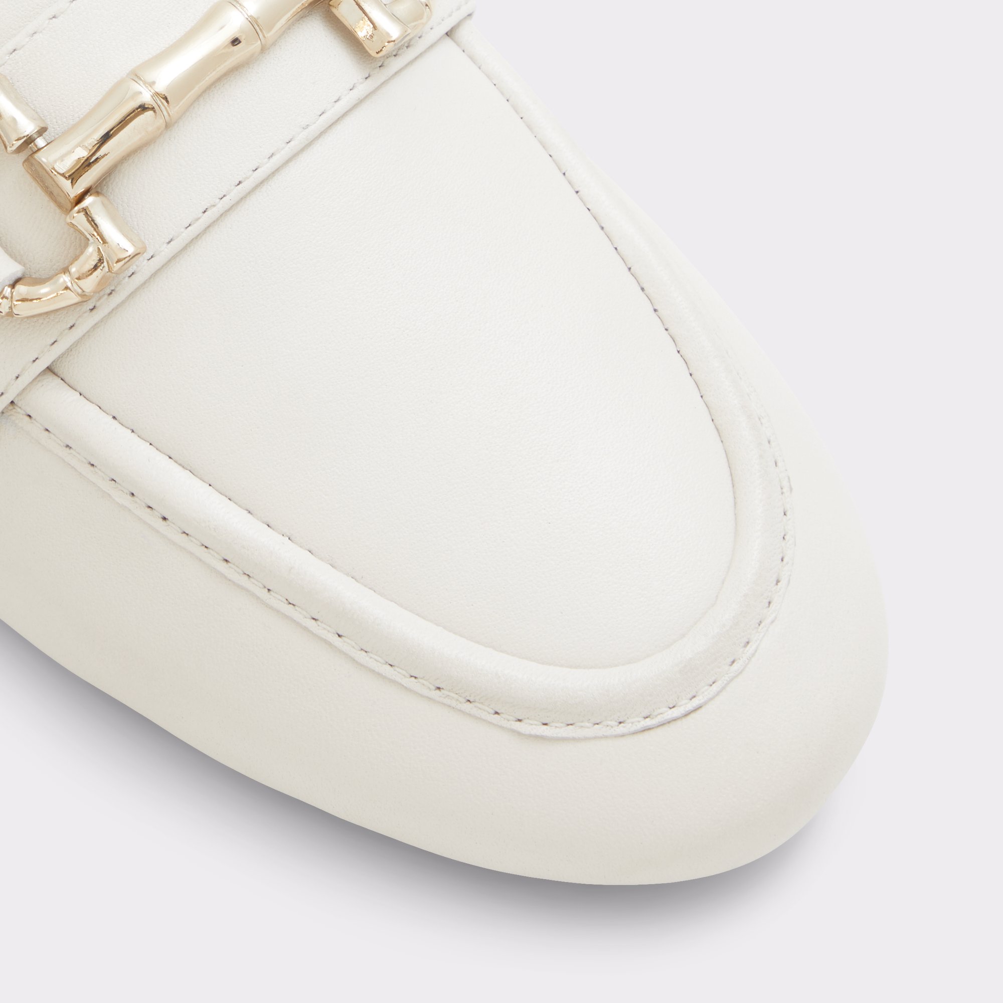 Moska White Women Loafers & Oxfords