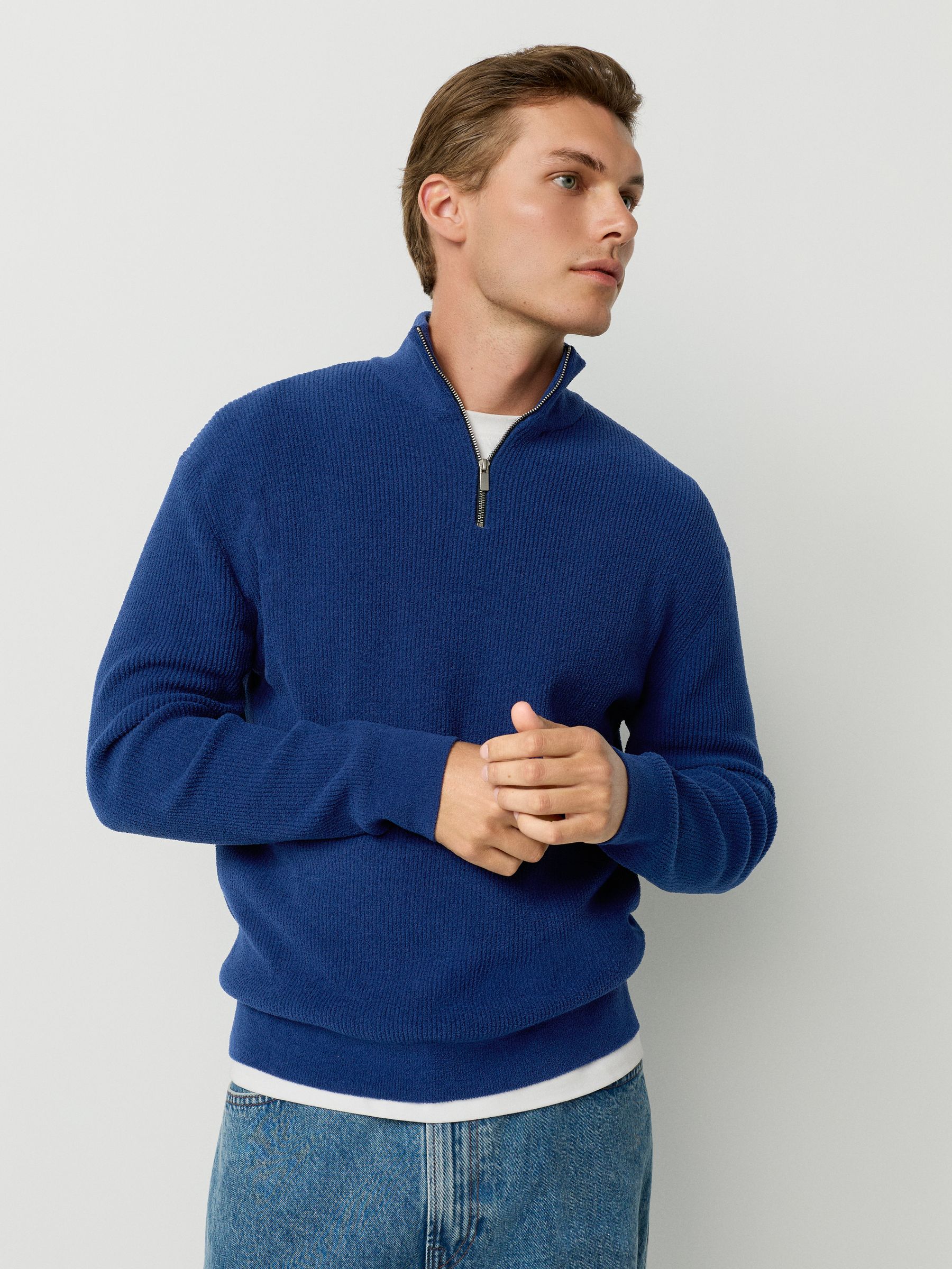 Donkerblauw - Regular fit geribde chenille trui met korte rits
