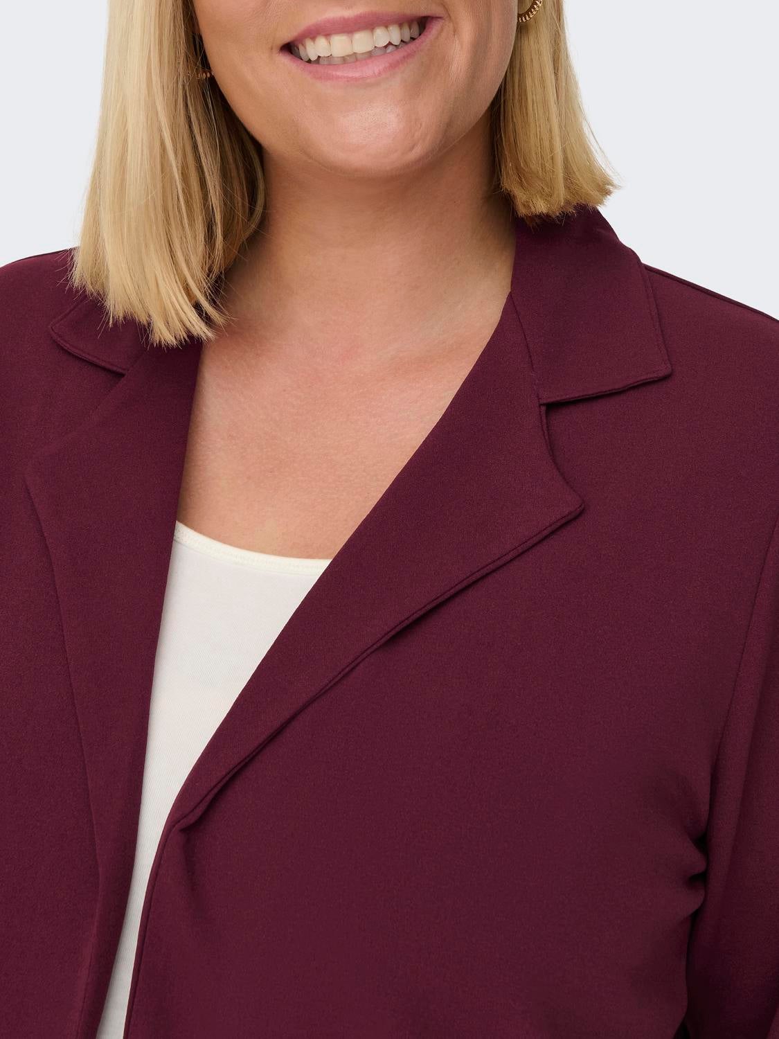 CARSANIA Blazer Windsor Wine