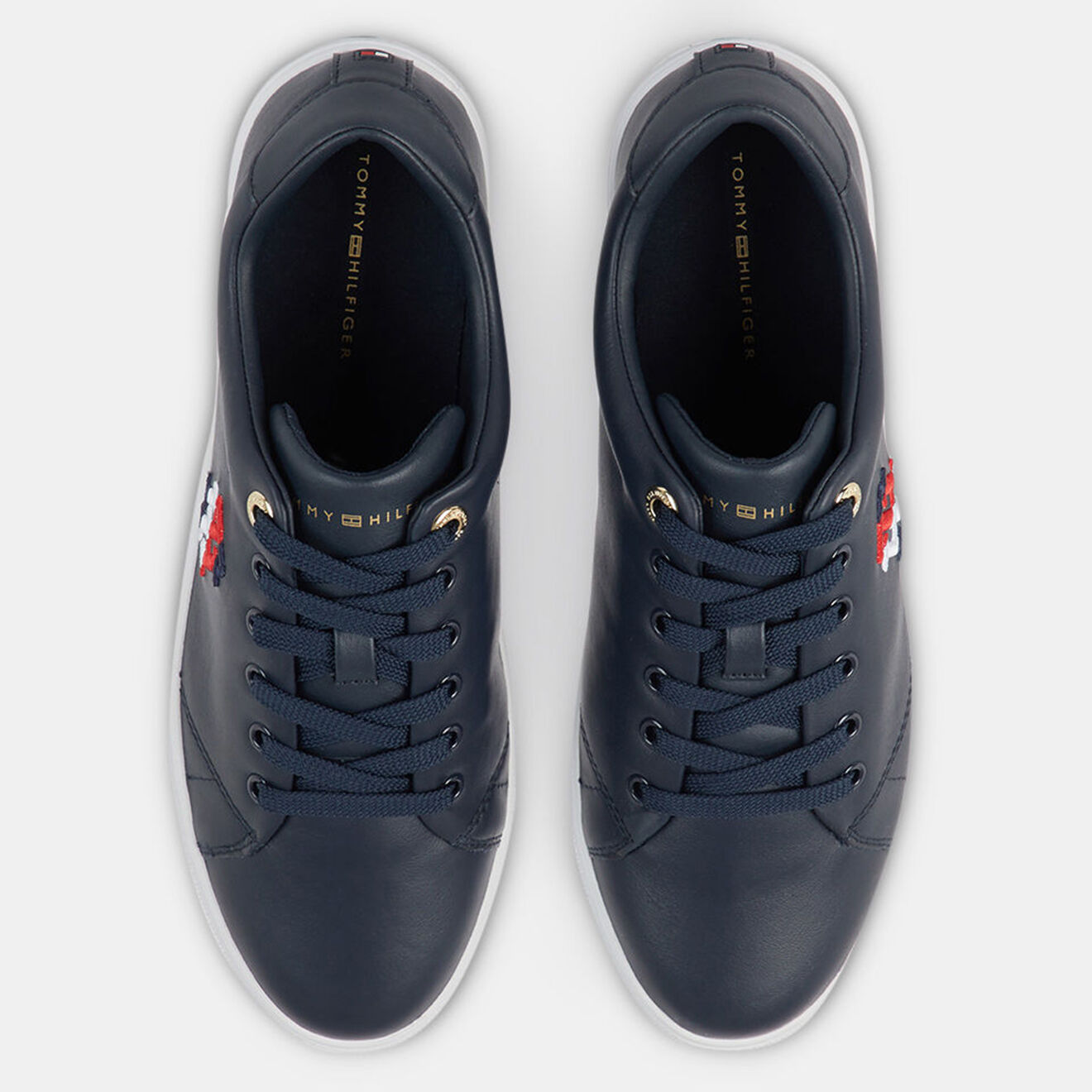 Tommy Hilfiger Baskets en Cuir Monogram bleu marine