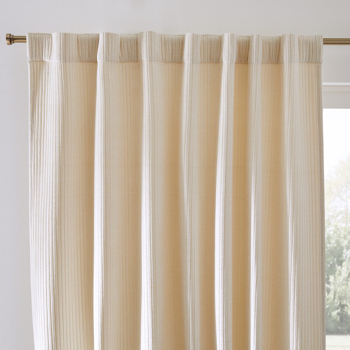 LA REDOUTE INTERIEURS<br>Cortina de veludo cotelê Carly com laços ocultos