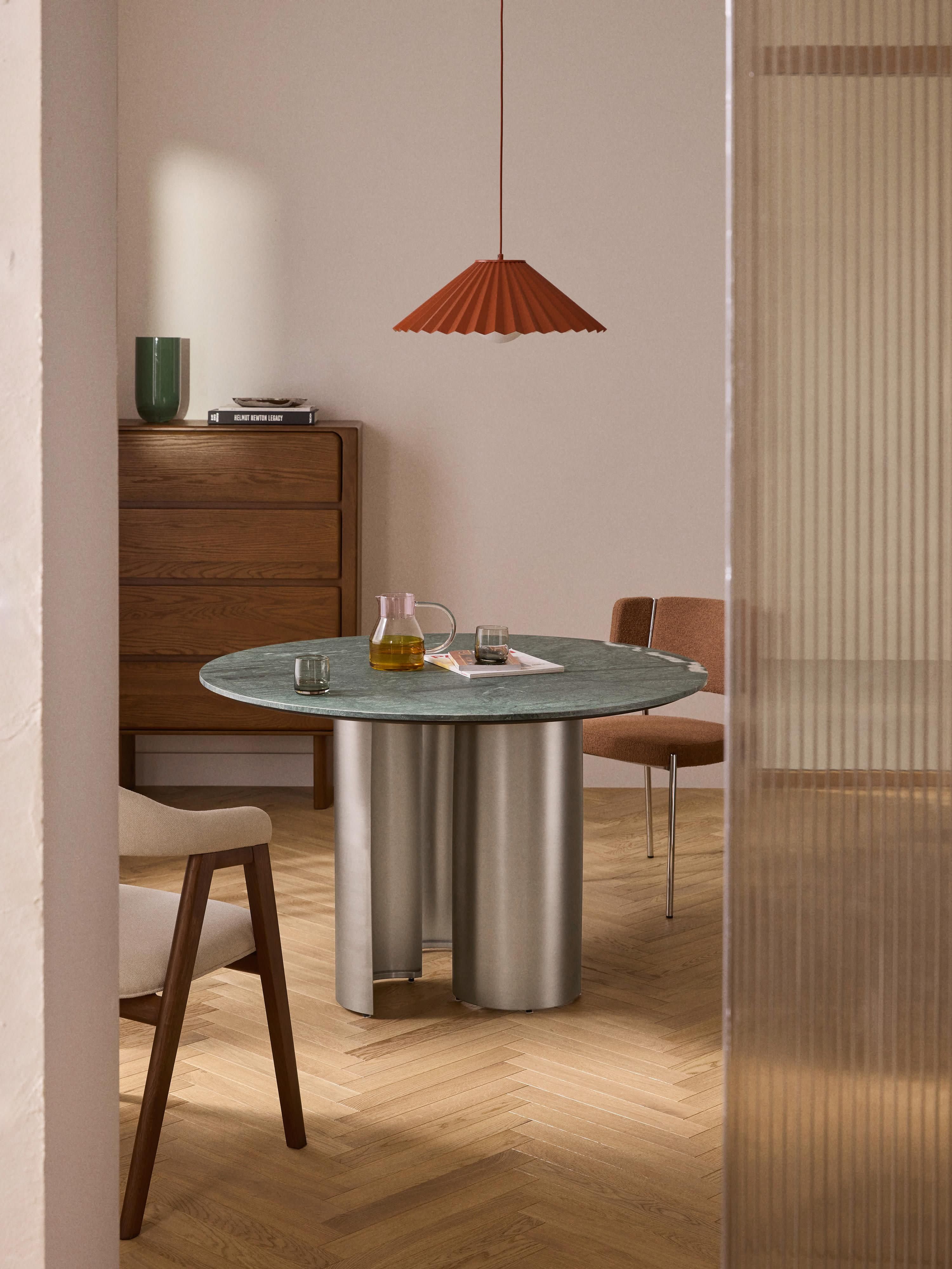 Ronde eettafel Noam met marmeren tafelblad, in verschillende formaten