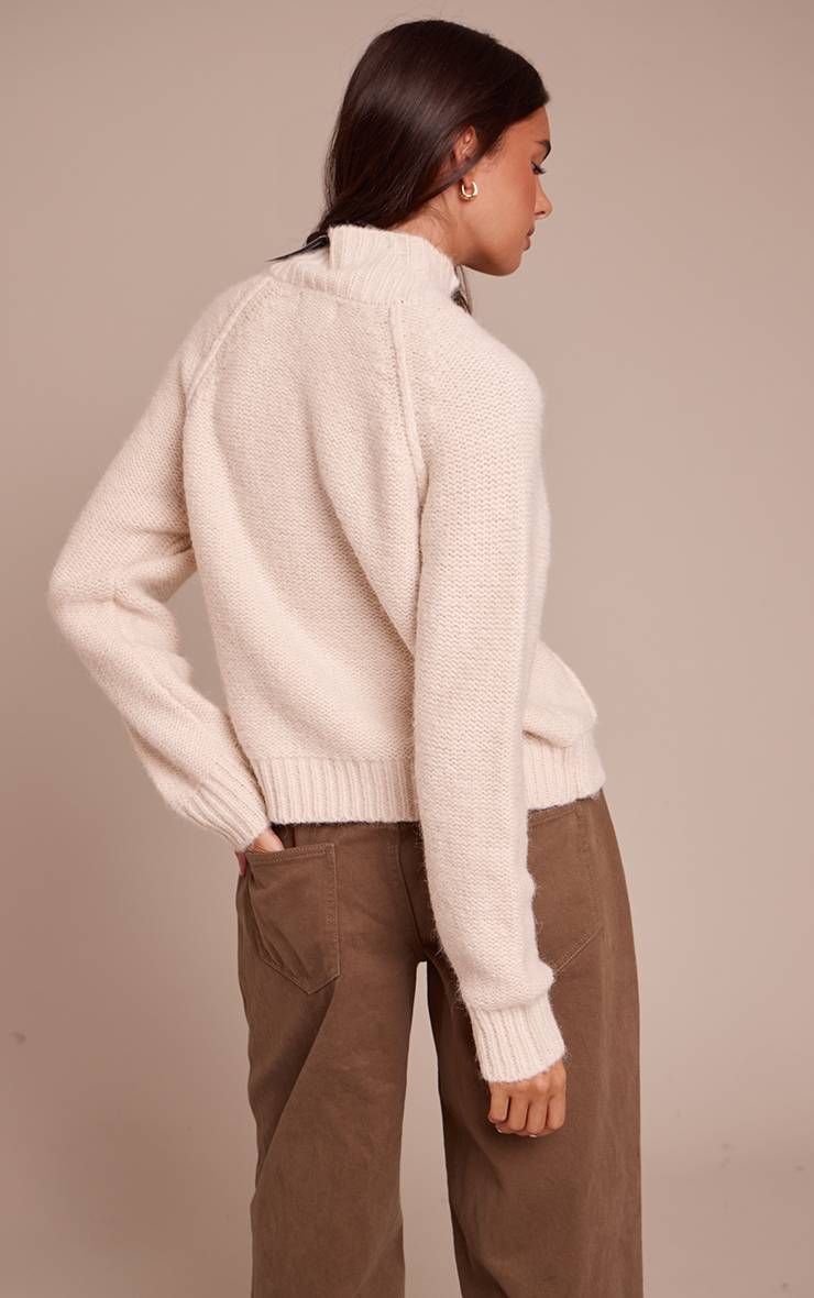 Crème Cardigan En Maille Zippé Avec Détail De Poches