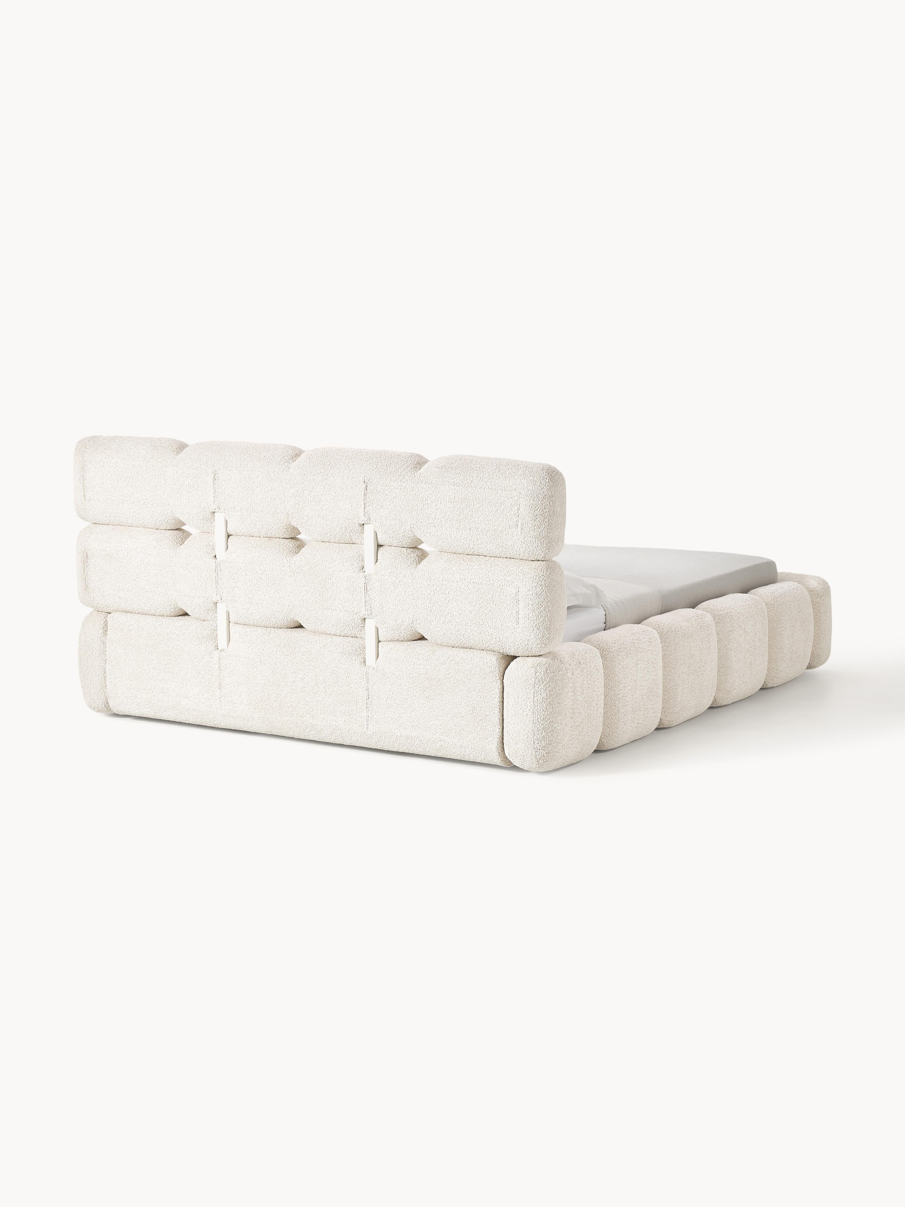Gestoffeerd bed Tayla van teddy bouclé met opbergruimte