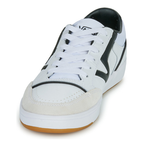 Vans - LOWLAND CC JMP R COURT - Blanc / Noir