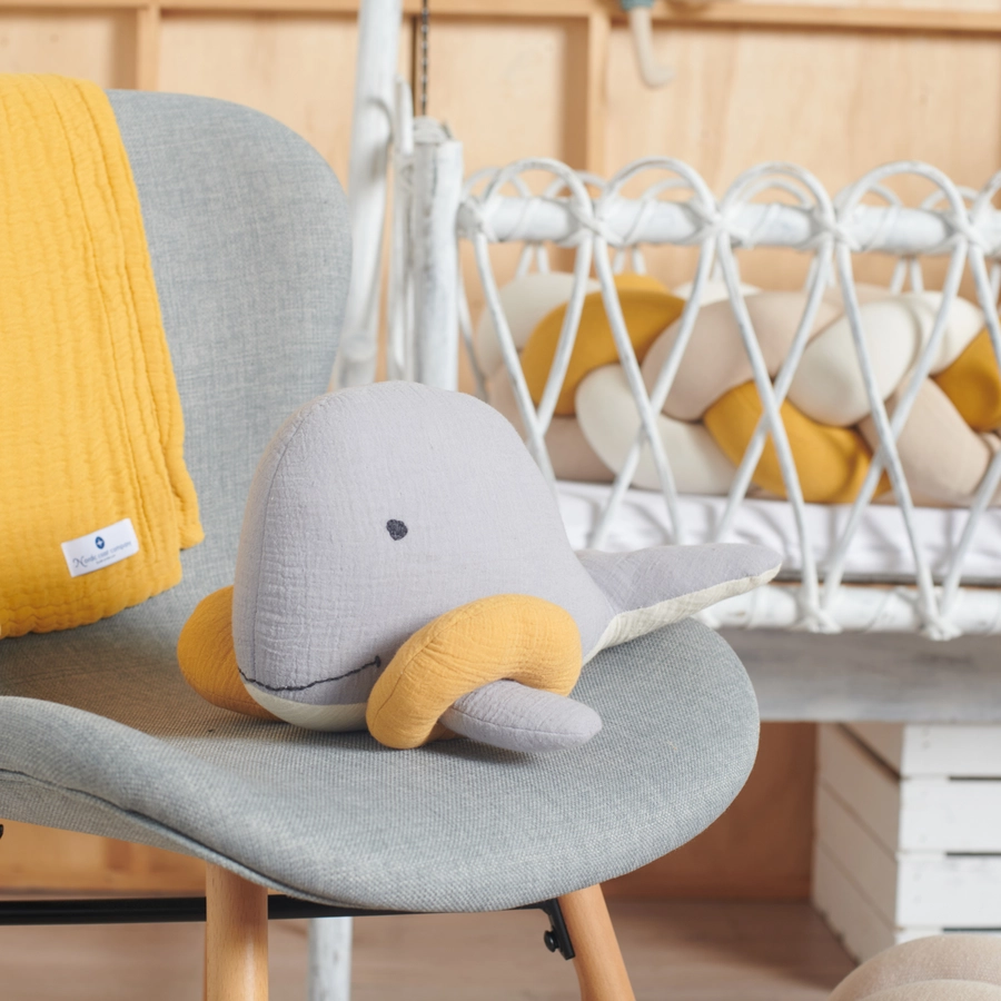 Nordic Coast Company Kuscheltier Musselin Wal Bobby