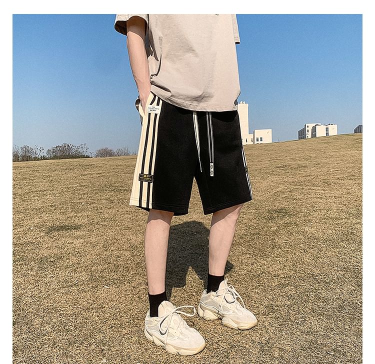 Breeson - Gestreepte shorts met wijde pijpen en trekkoordtaille