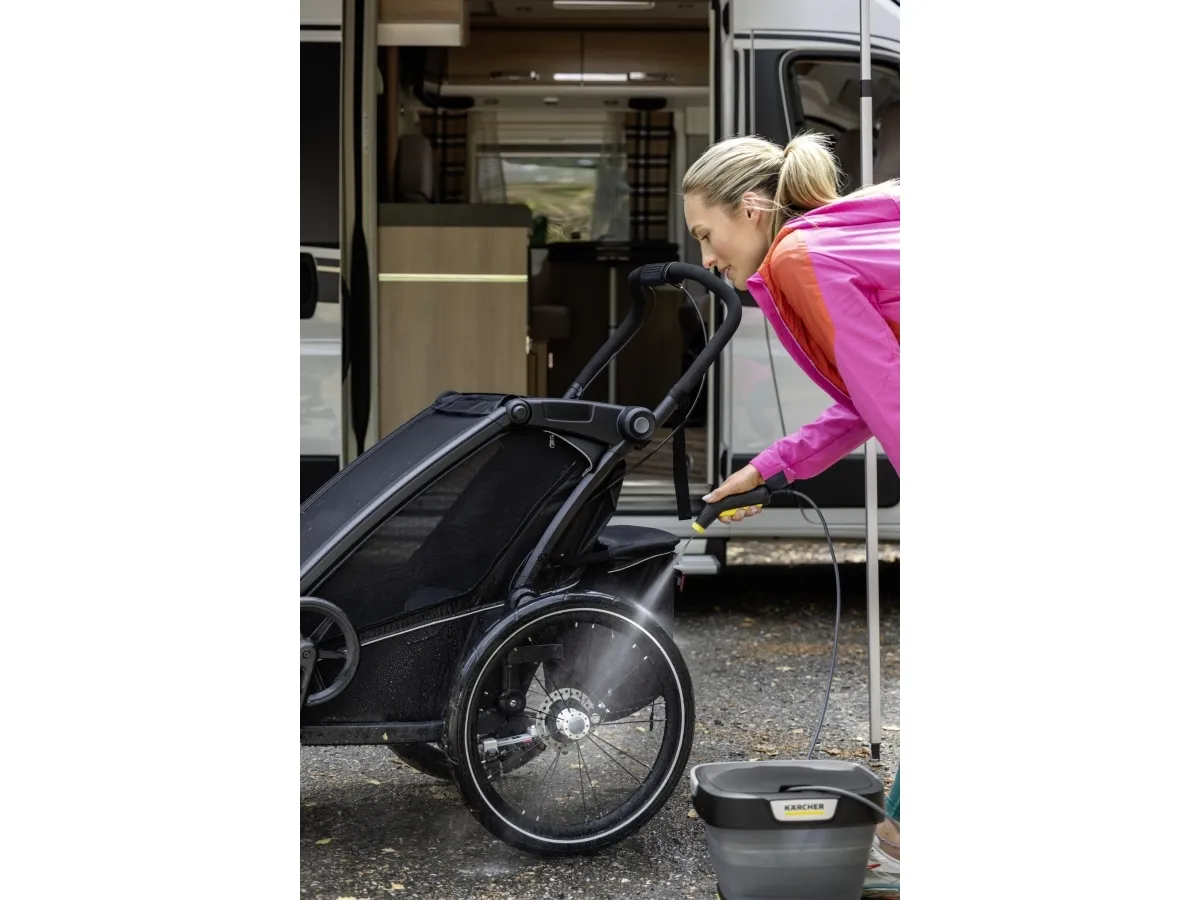 Cordless washer KARCHER OC 3 Foldable, 7.2 V, 5 bar, 2 l/h, 8 l capacity | Karcher