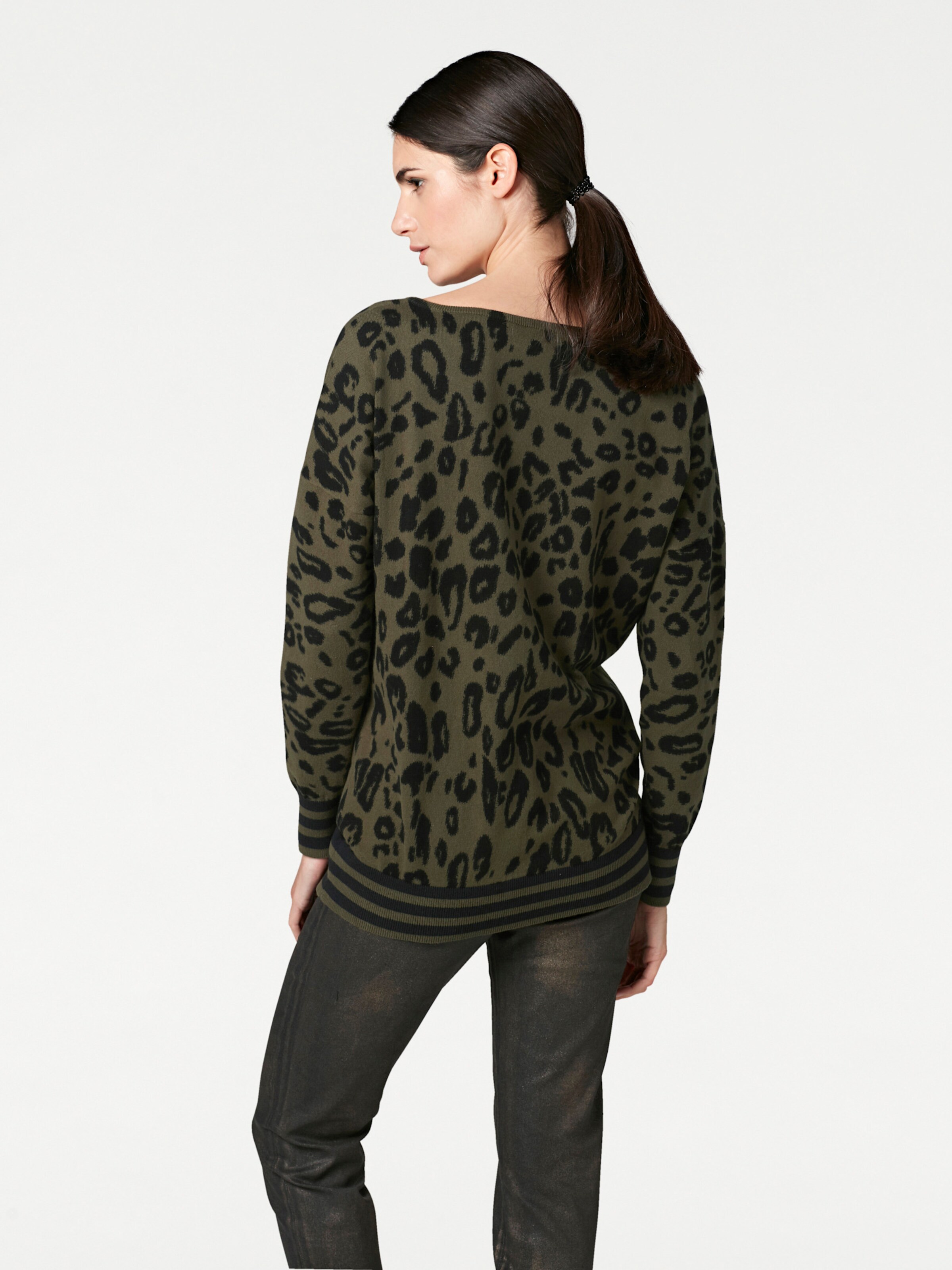 heine Druck-Pullover in oliv