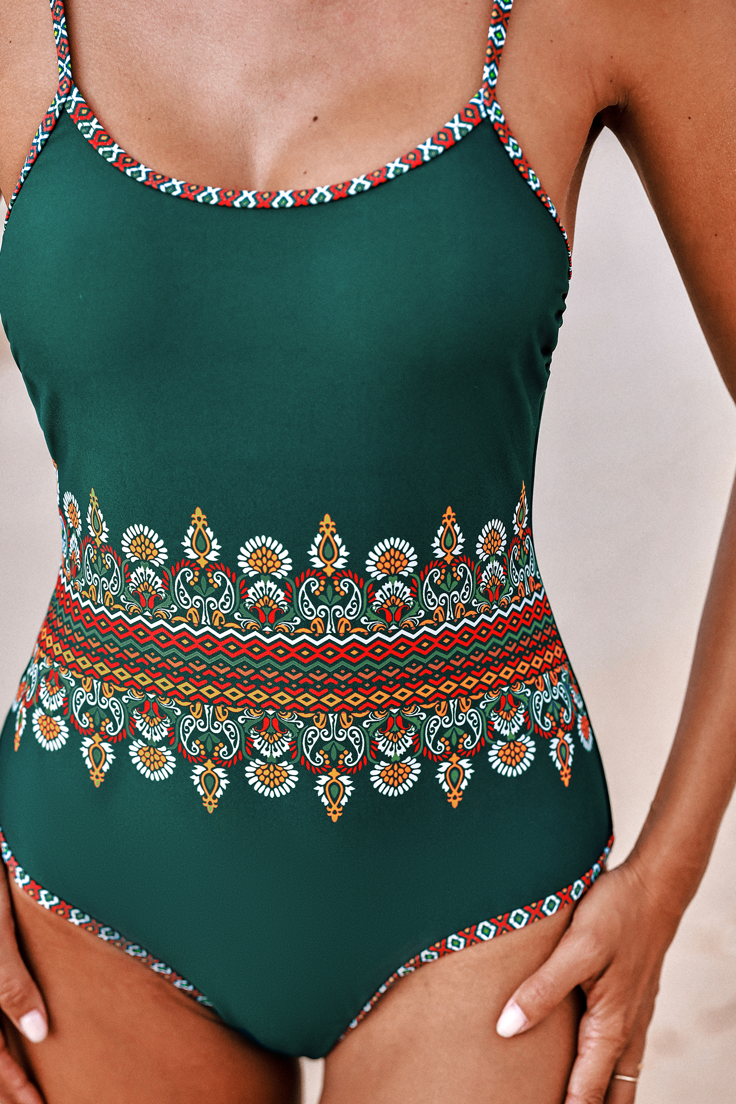 Maillot de bain une pièce standard orné vert